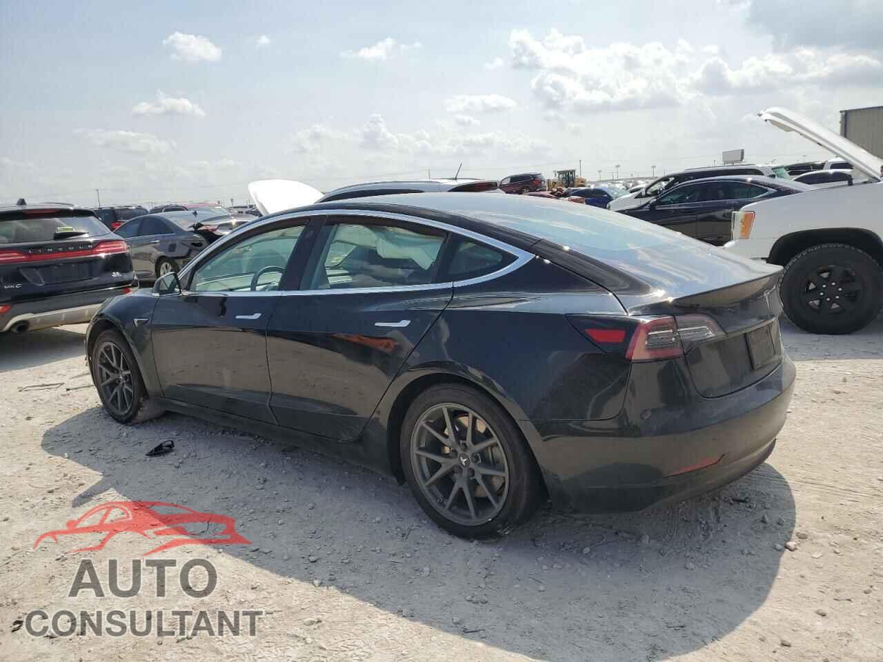 TESLA MODEL 3 2020 - 5YJ3E1EB4LF741417