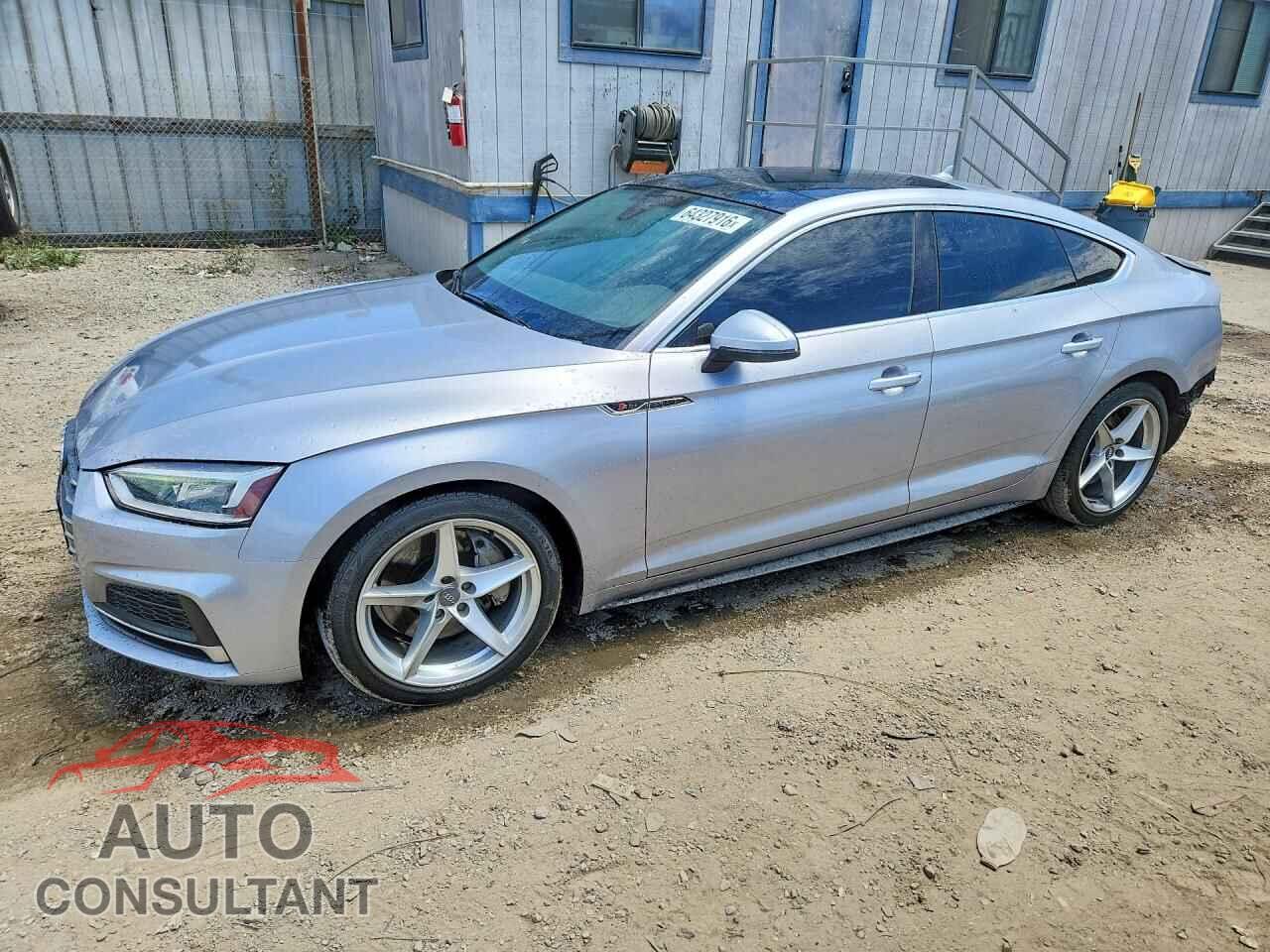 AUDI A5 2019 - WAUDNCF56KA059720