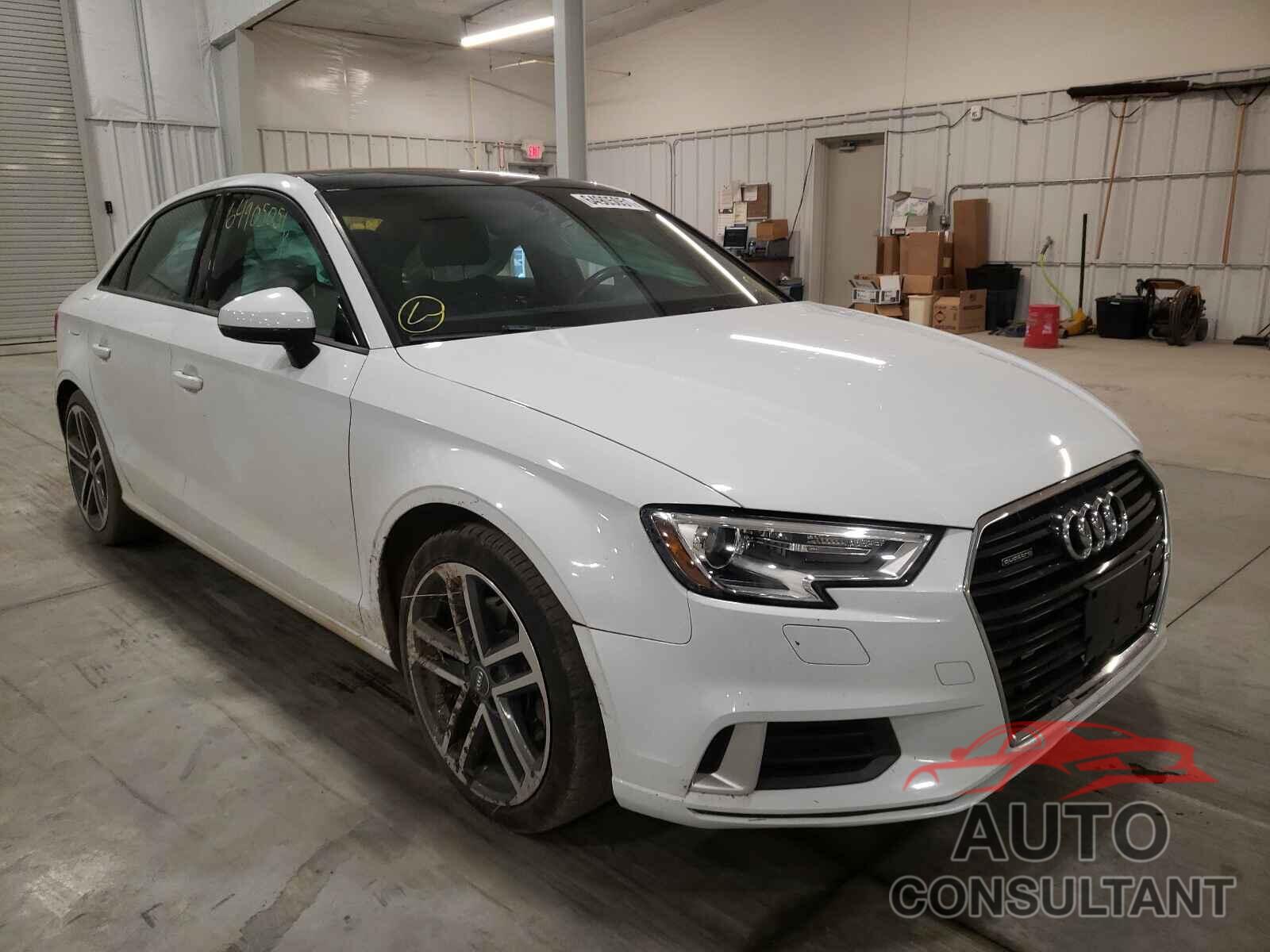 AUDI A3 2017 - WAUB8GFF3H1039321