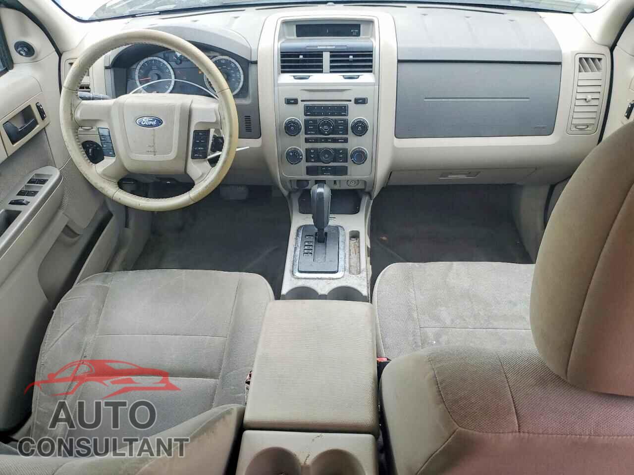 FORD ESCAPE 2010 - 1FMCU9D76AKB66585