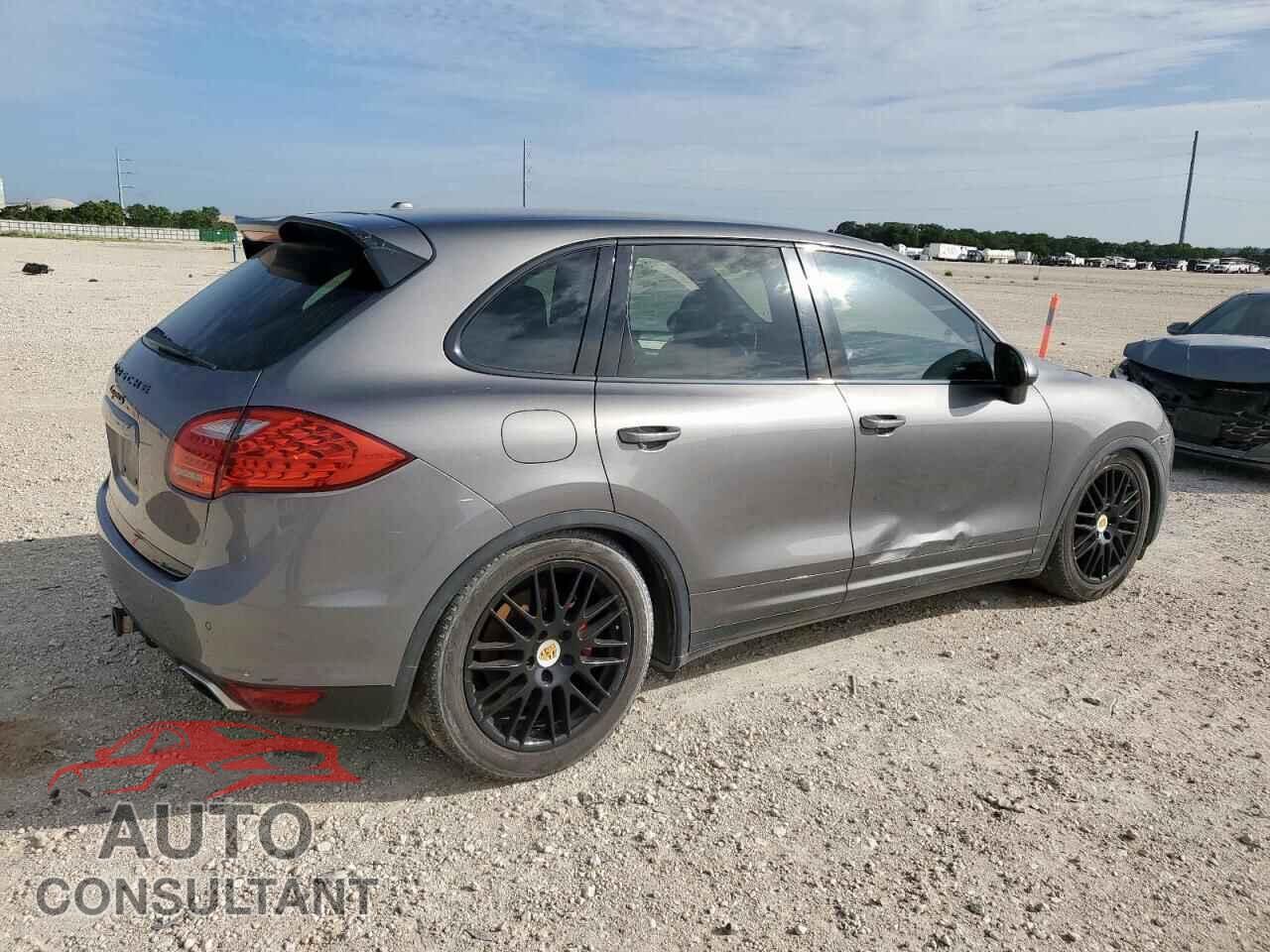 PORSCHE CAYENNE 2012 - WP1AB2A22CLA41516