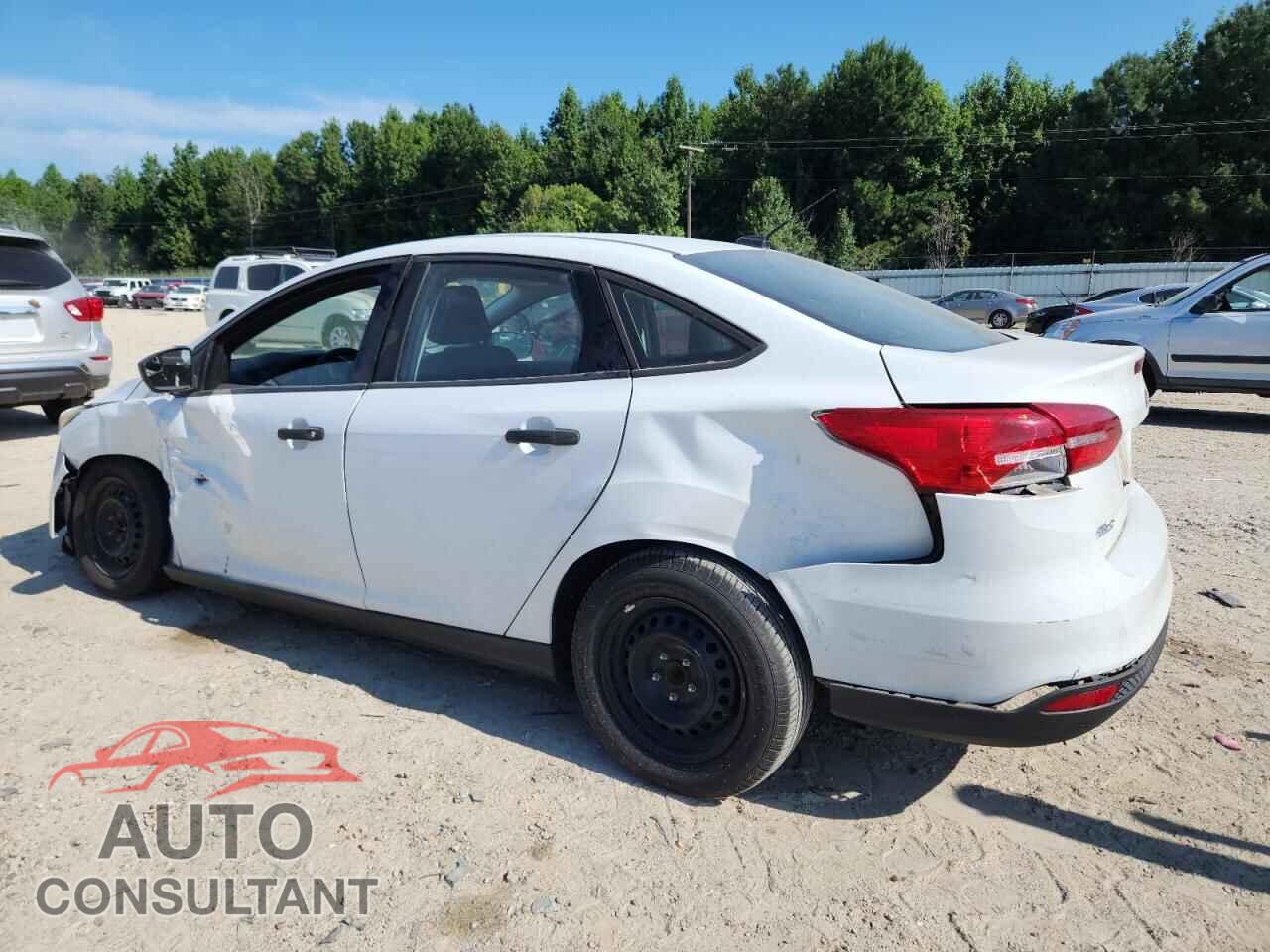 FORD FOCUS 2017 - 1FADP3E26HL256894