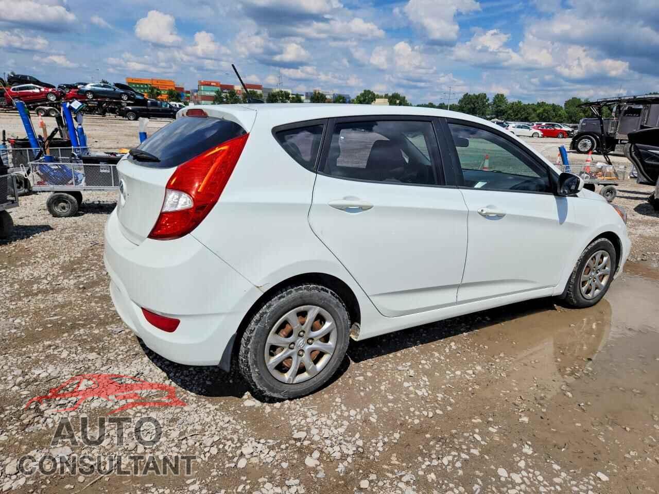 HYUNDAI ACCENT 2012 - KMHCT5AE8CU043991