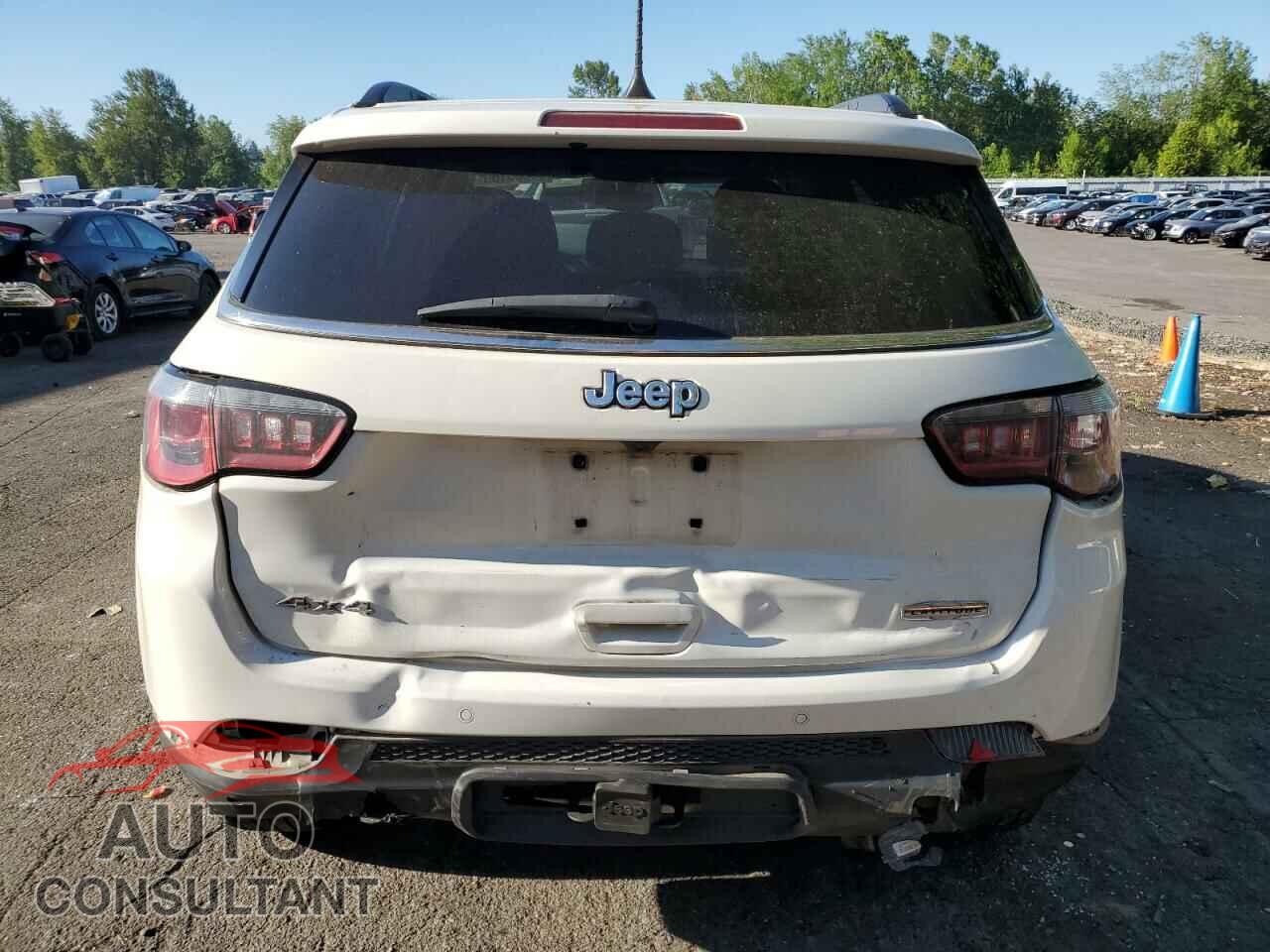 JEEP COMPASS 2017 - 3C4NJDBB5HT656184