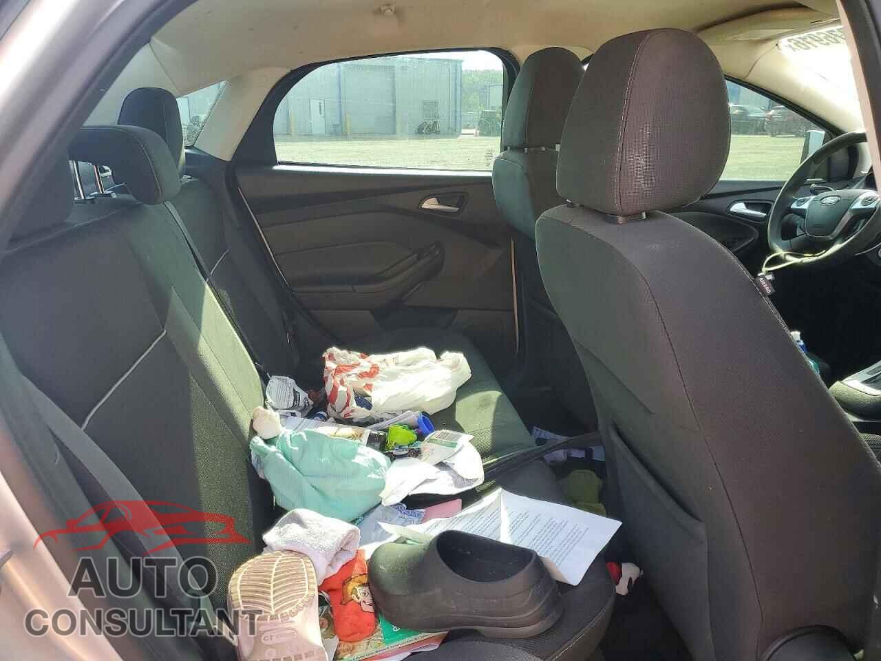 FORD FOCUS 2013 - 1FADP3F24DL362172