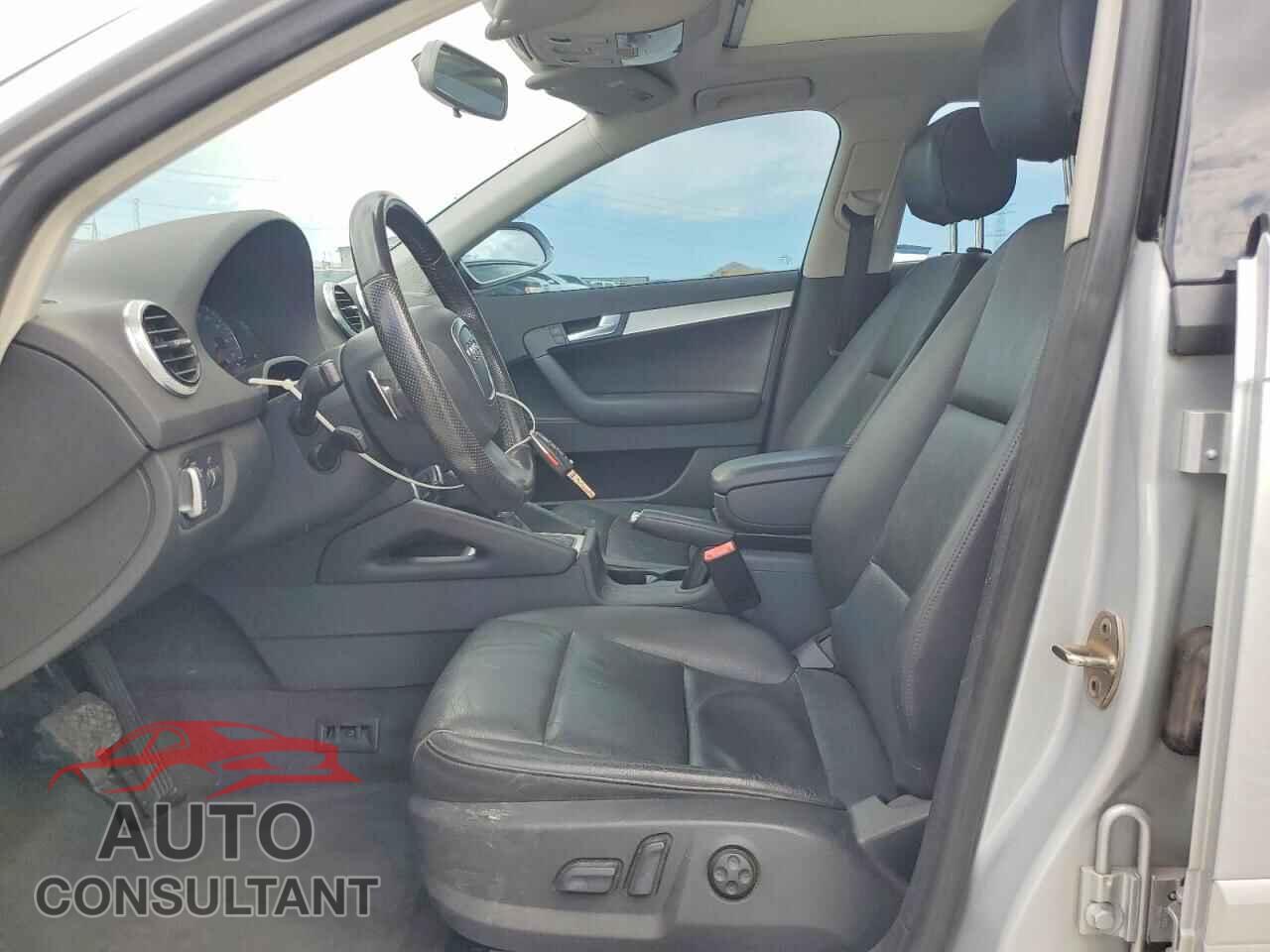 AUDI A3 2013 - WAUKEAFMXDA032302