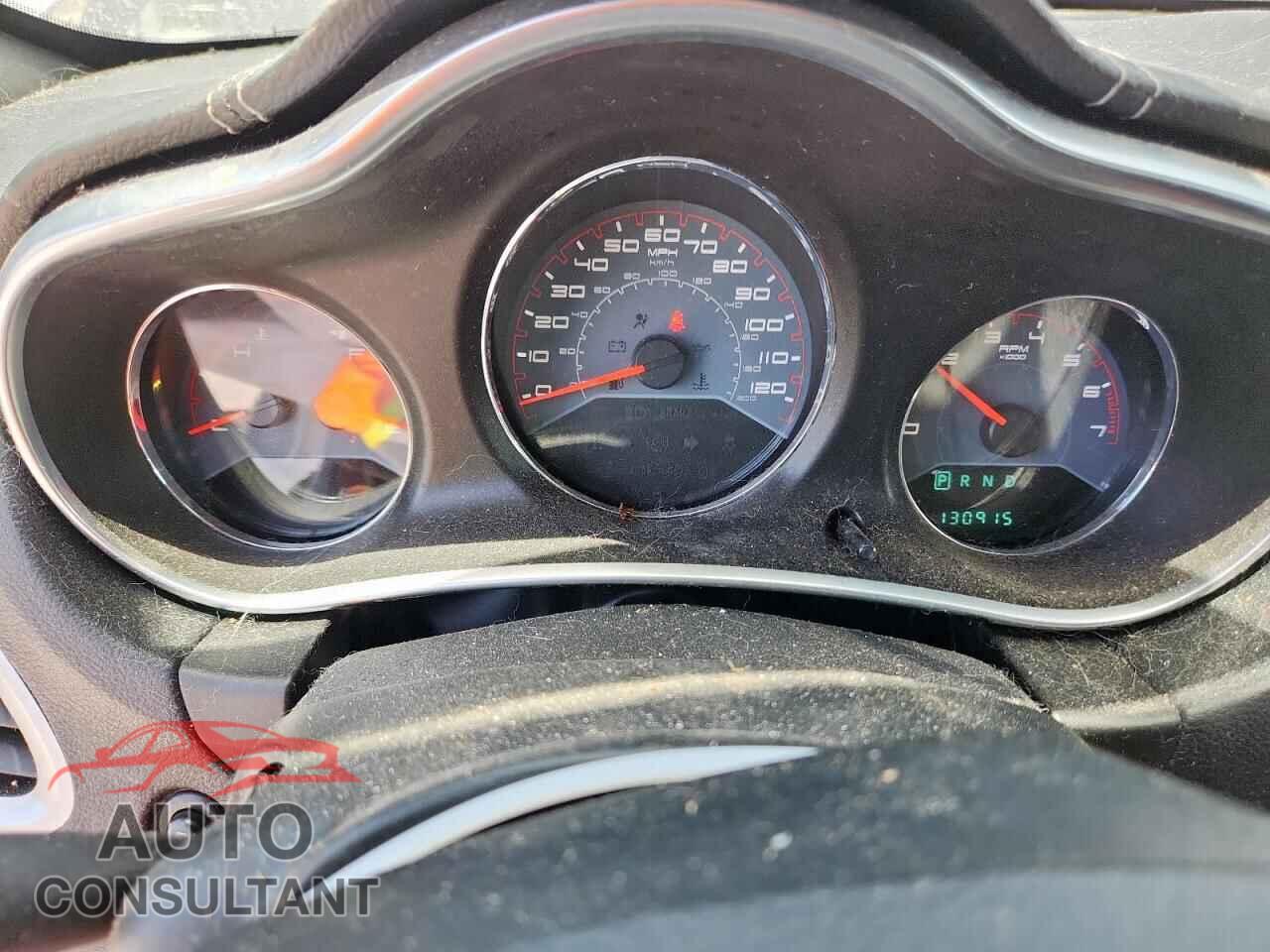 DODGE AVENGER 2013 - 1C3CDZAB2DN657658