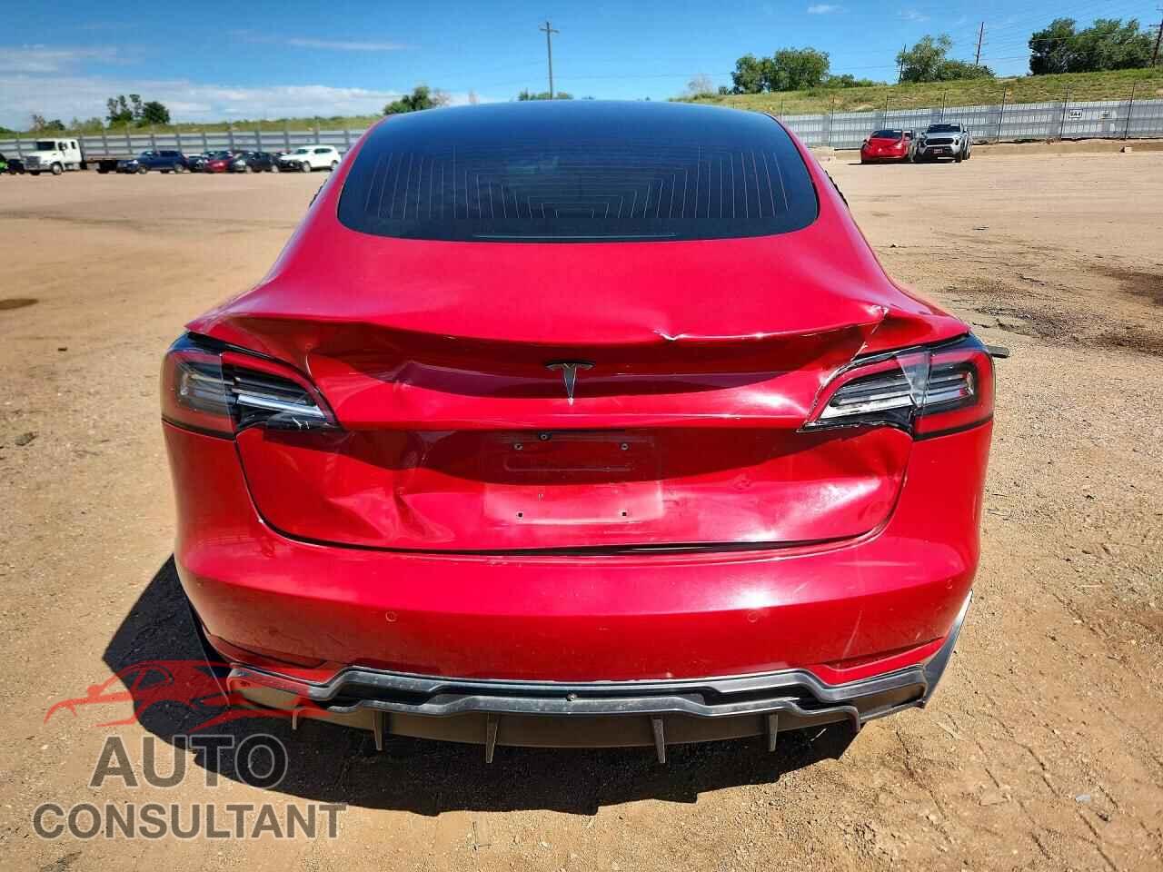 TESLA MODEL 3 2018 - 5YJ3E1EB7JF133484