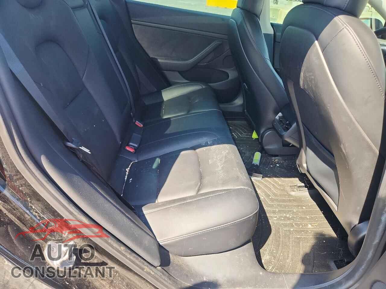 TESLA MODEL 3 2021 - 5YJ3E1EB2MF978800