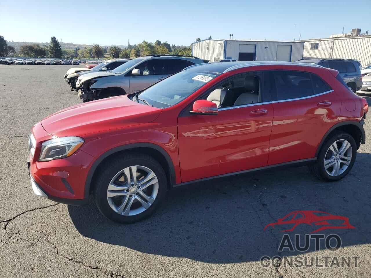 MERCEDES-BENZ GLA-CLASS 2015 - WDCTG4EB8FJ153684