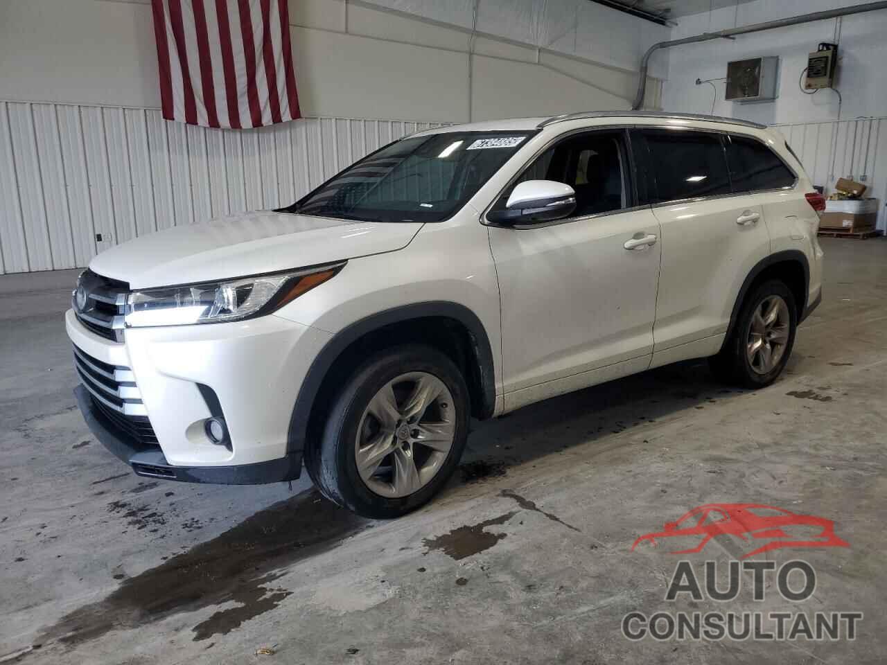 TOYOTA HIGHLANDER 2017 - 5TDYZRFH0HS191714