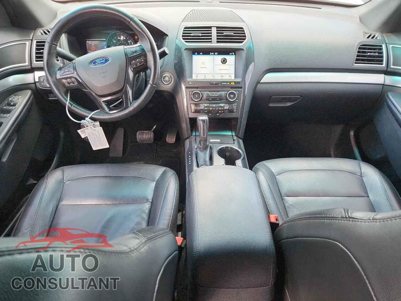 FORD EXPLORER 2017 - 1FM5K8D88HGA95100