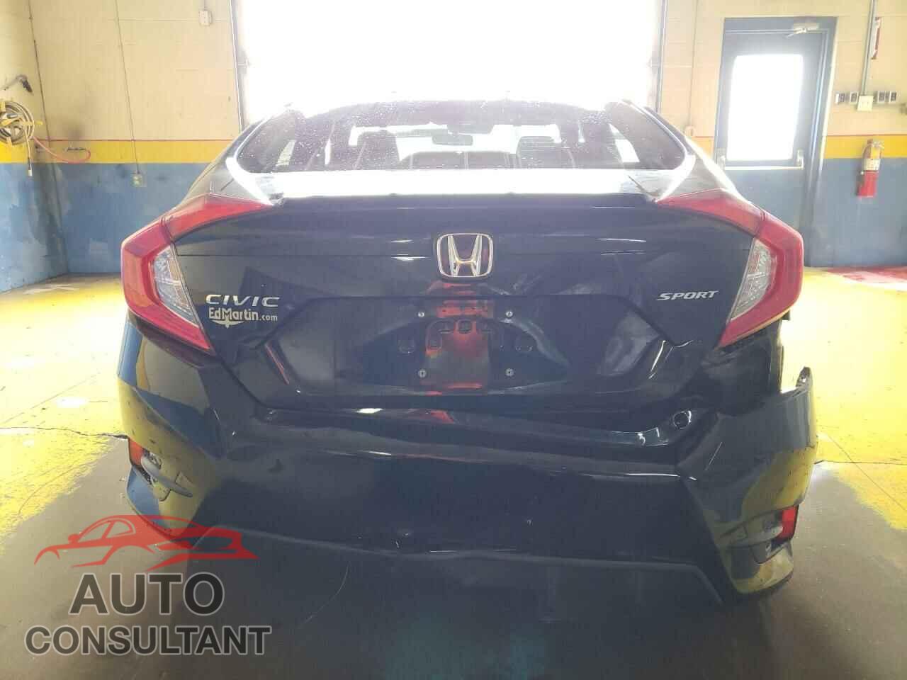 HONDA CIVIC 2019 - 2HGFC2F82KH545479