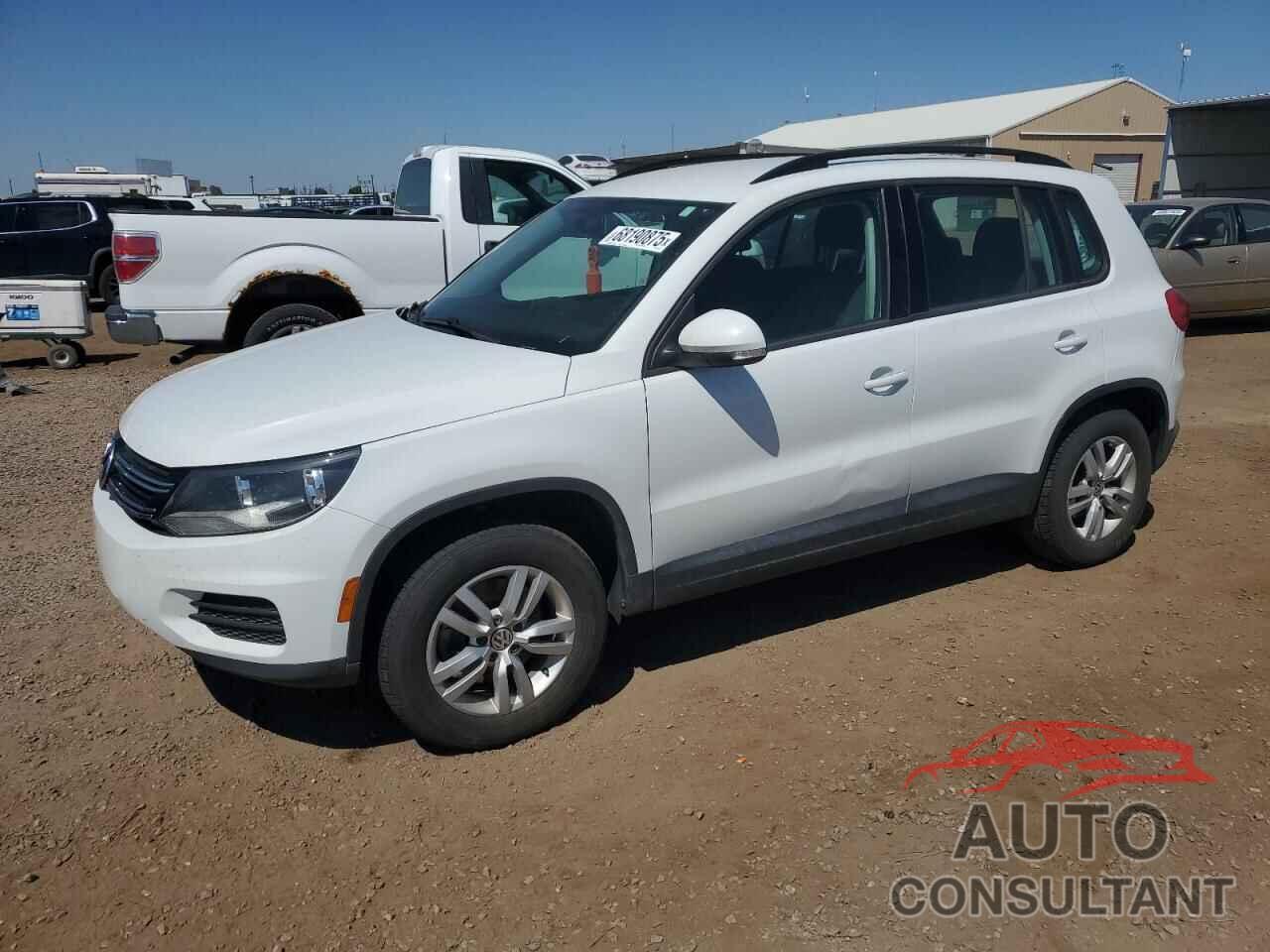 VOLKSWAGEN TIGUAN 2015 - WVGAV7AX2FW561943