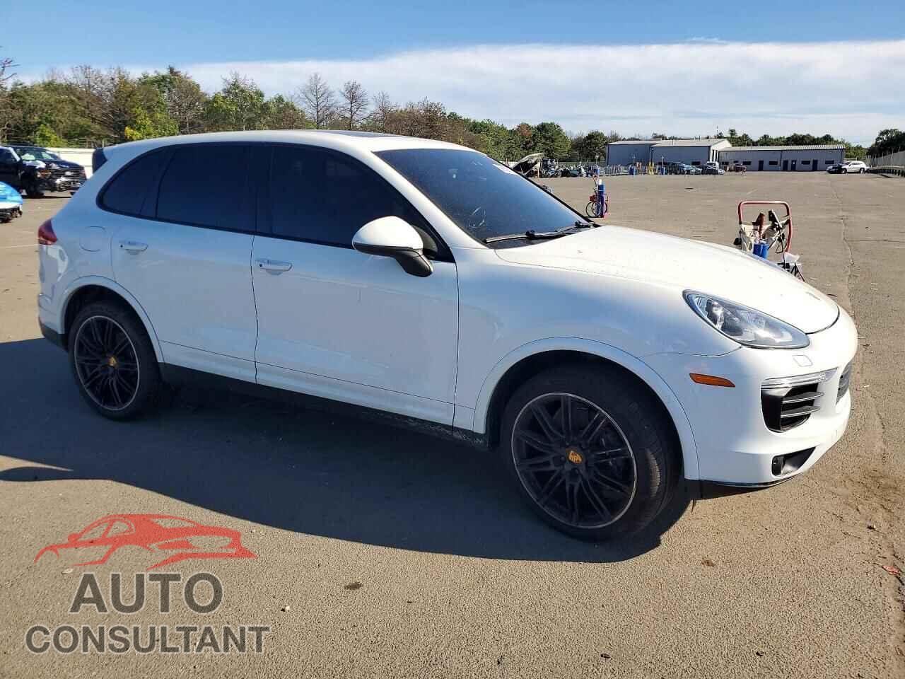 PORSCHE CAYENNE 2017 - WP1AA2A26HKA87933