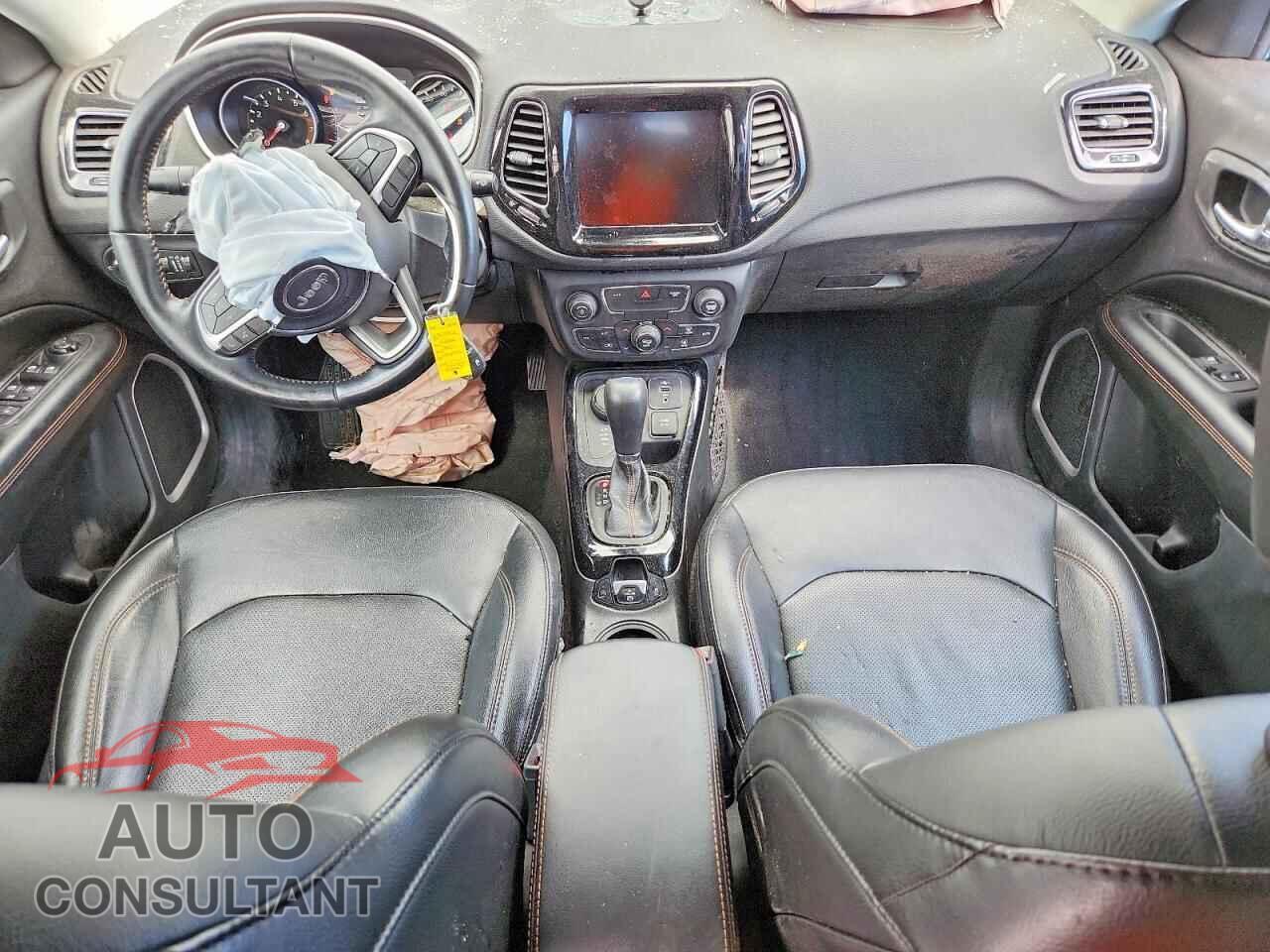 JEEP COMPASS 2020 - 3C4NJDCB1LT235568