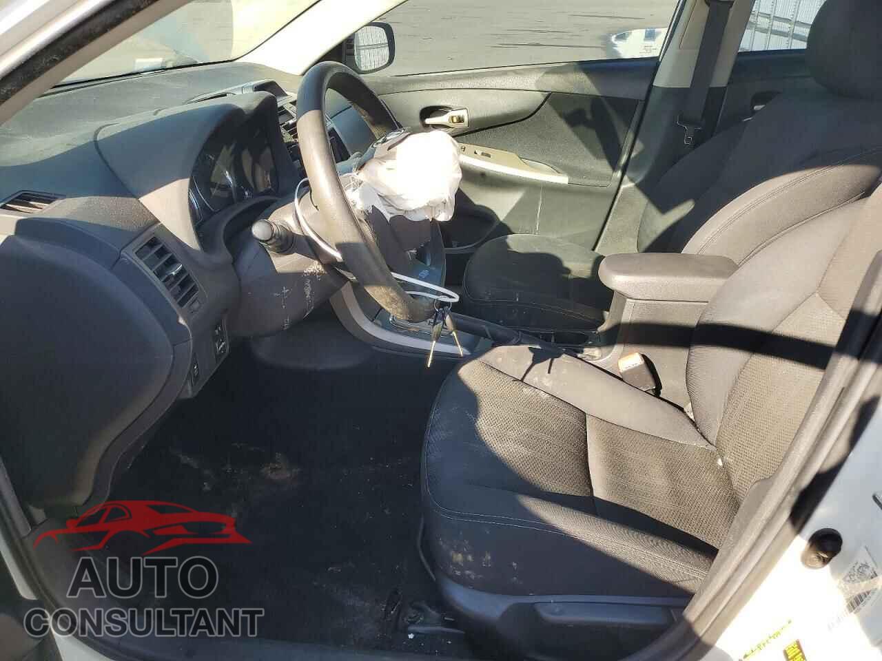 TOYOTA COROLLA 2013 - 5YFBU4EEXDP076023
