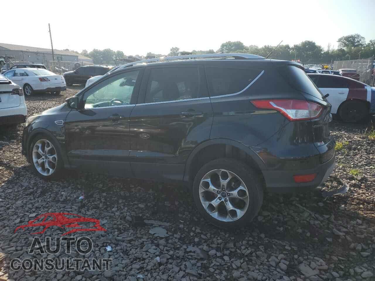 FORD ESCAPE 2015 - 1FMCU9JX4FUB44973