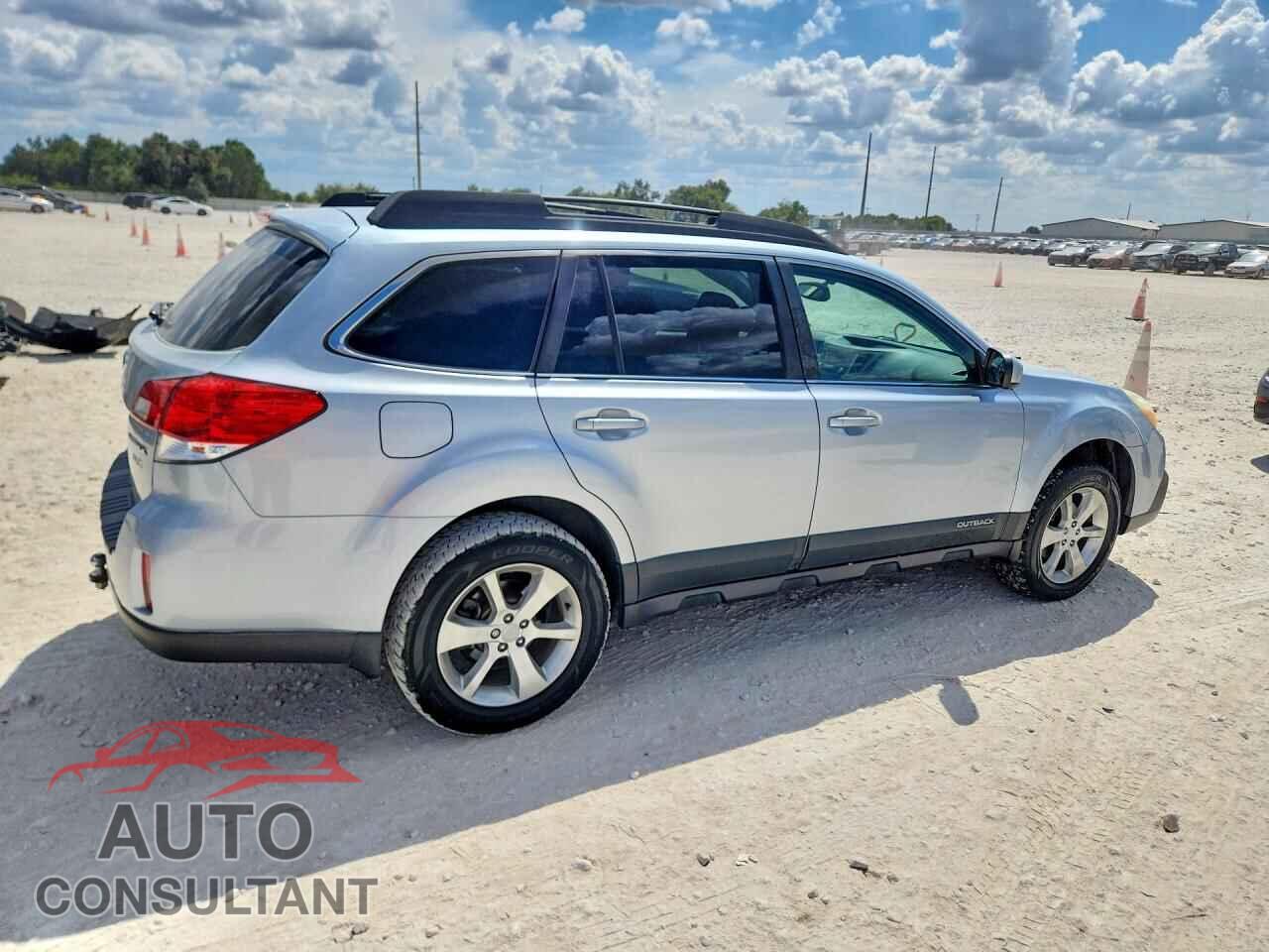 SUBARU OUTBACK 2013 - 4S4BRBGC0D3291724