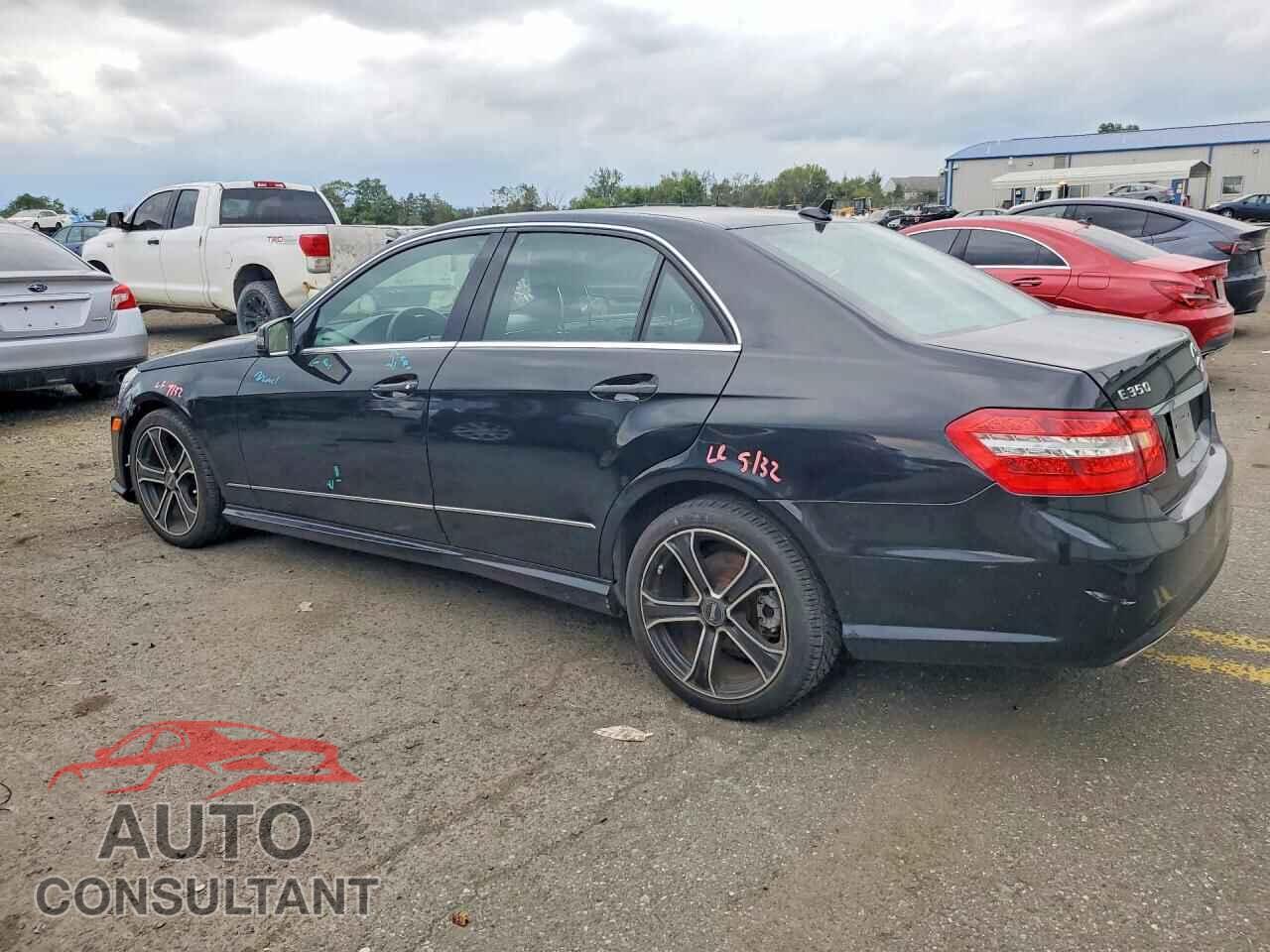 MERCEDES-BENZ E-CLASS 2011 - WDDHF8HB0BA386606