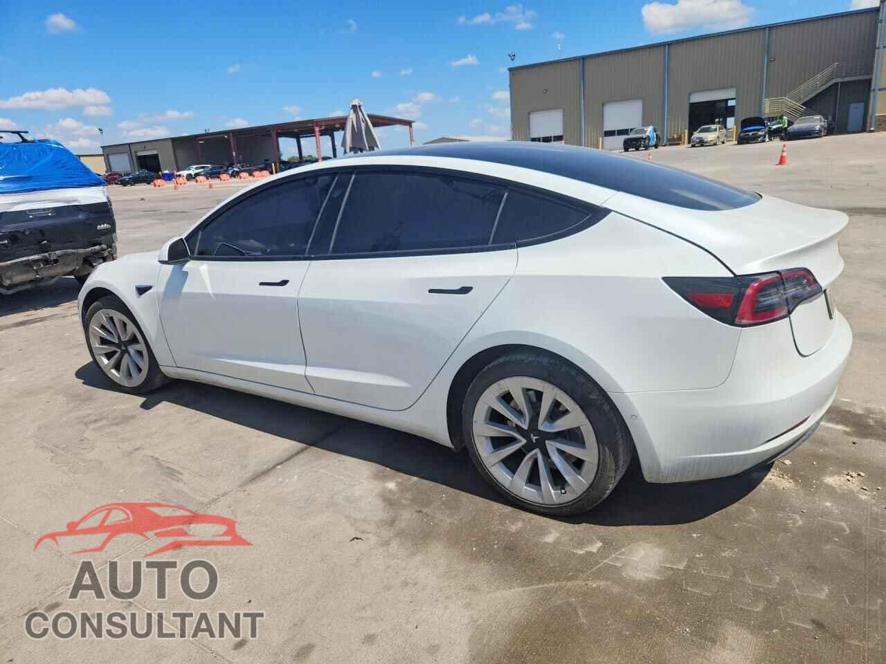 TESLA MODEL 3 2021 - 5YJ3E1EA3MF994415