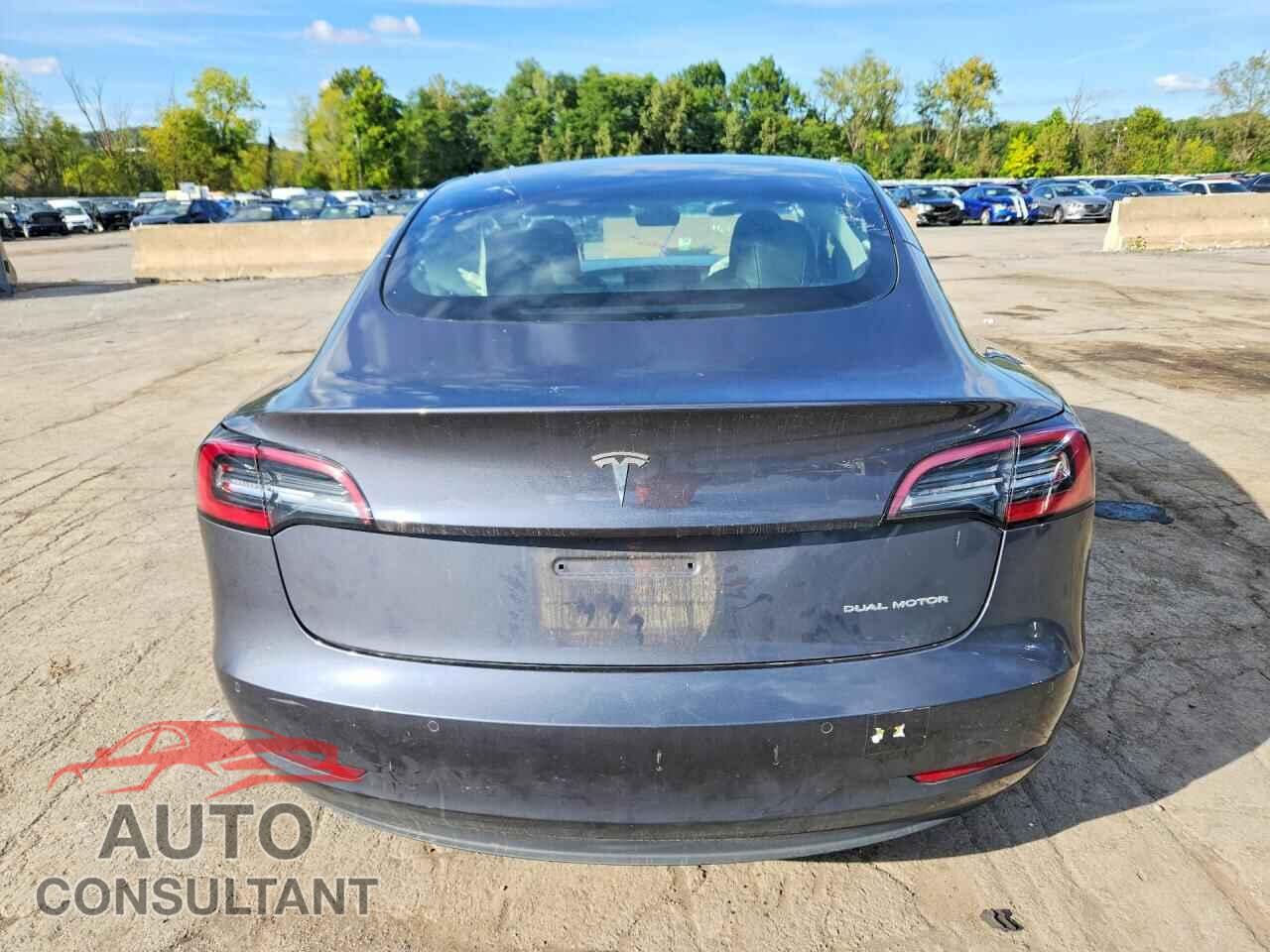 TESLA MODEL 3 2022 - 5YJ3E1EB2NF335283
