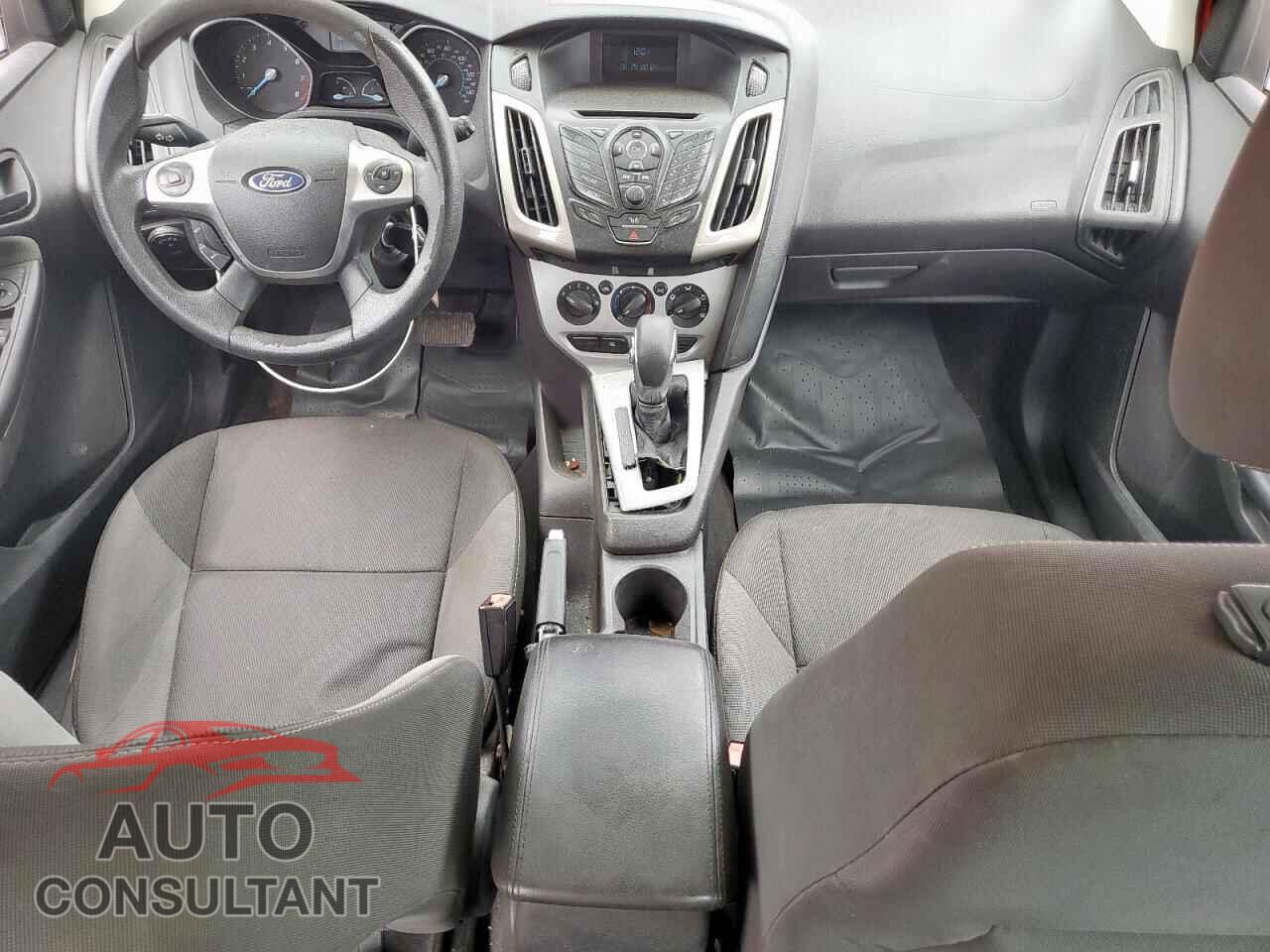 FORD FOCUS 2012 - 1FAHP3K22CL373242