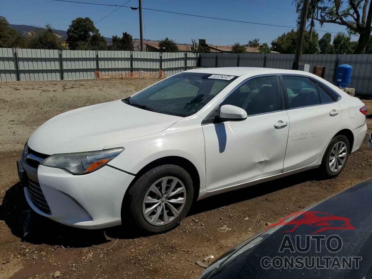 TOYOTA CAMRY 2016 - 4T4BF1FK1GR560555