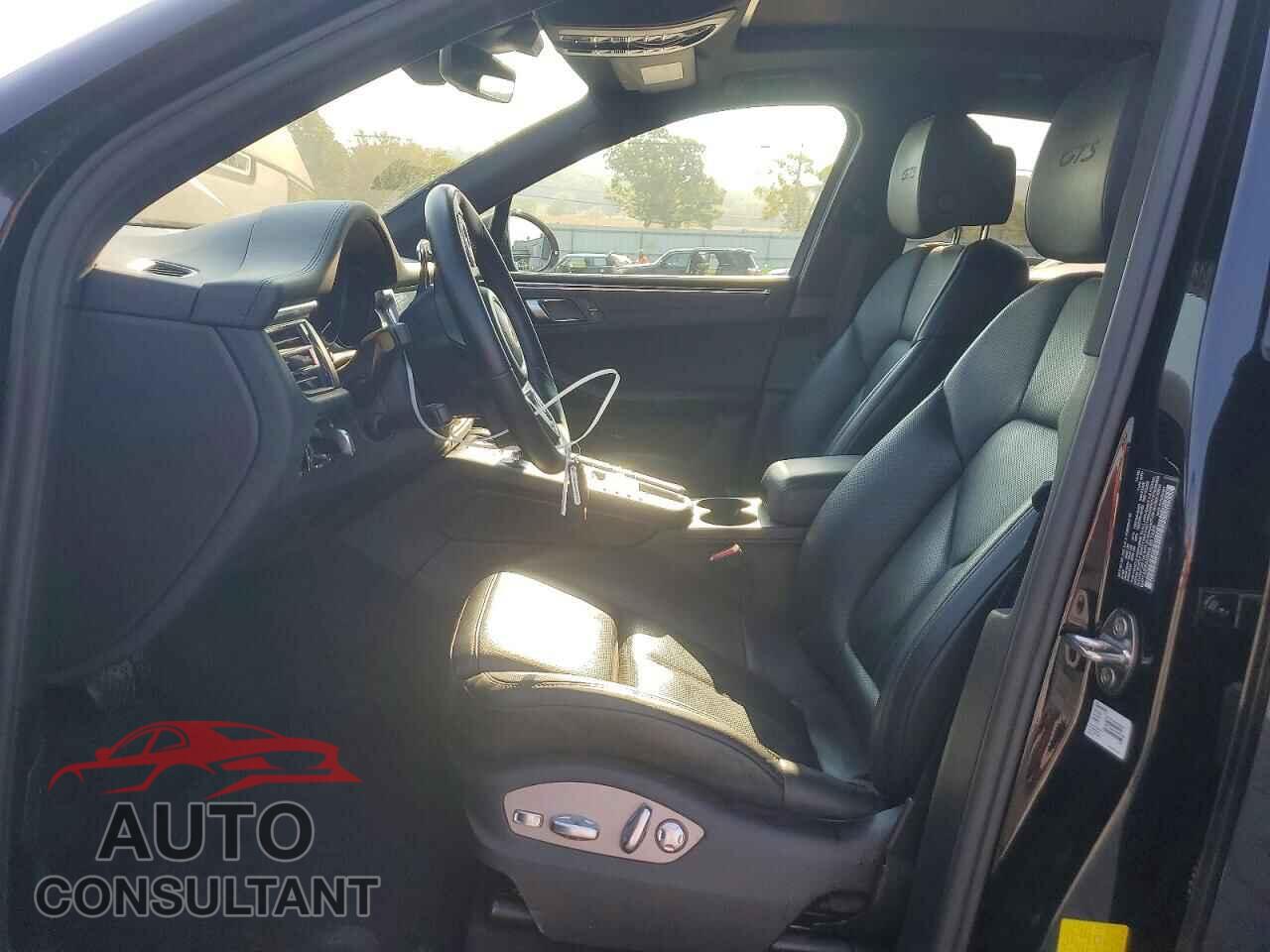 PORSCHE MACAN 2021 - WP1AG2A58MLB51628