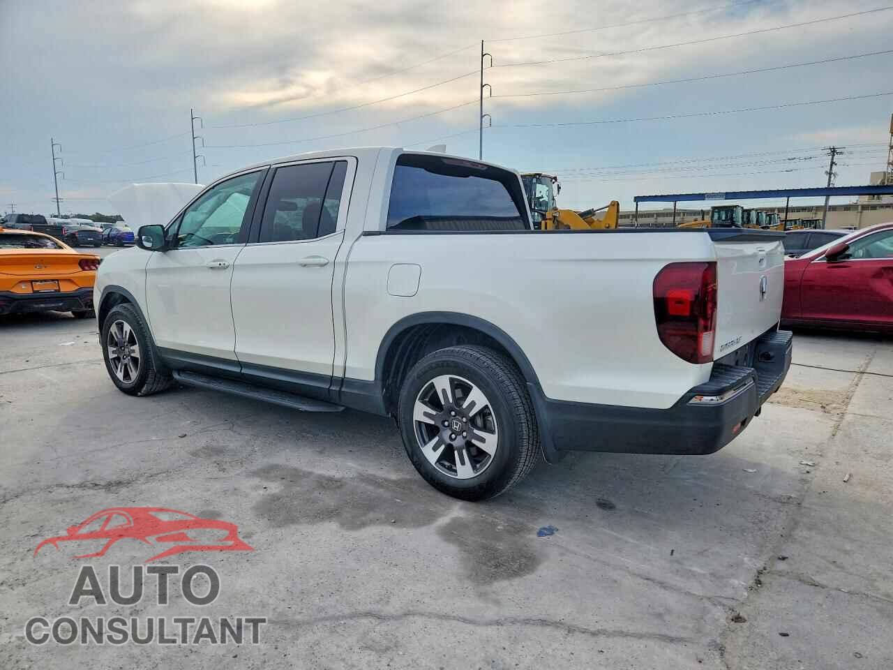 HONDA RIDGELINE 2018 - 5FPYK2F63JB003196