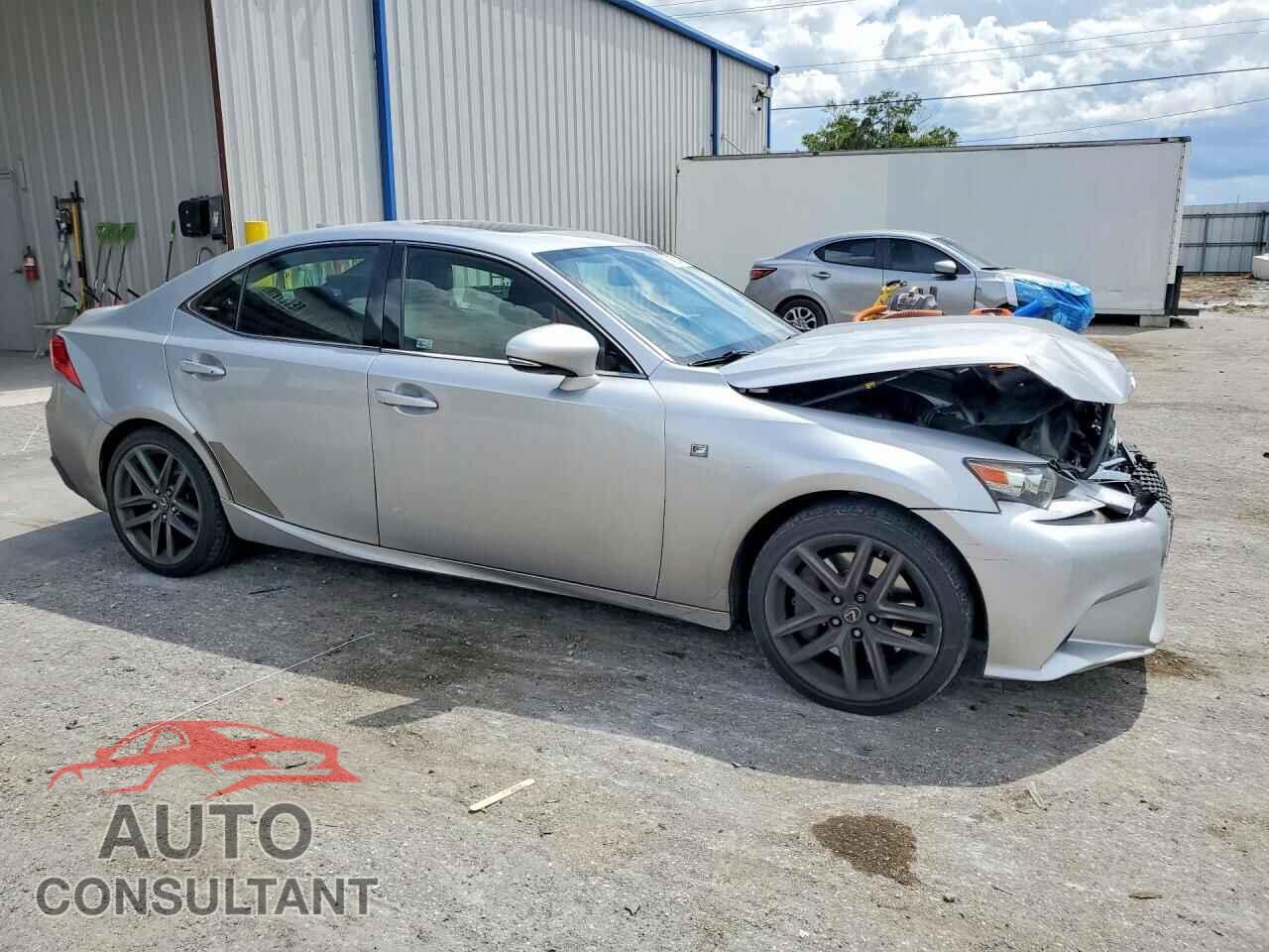 LEXUS IS 2015 - JTHBE1D26F5021909
