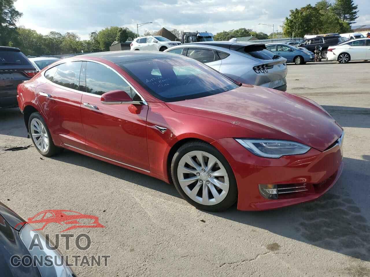 TESLA MODEL S 2017 - 5YJSA1E16HF228546