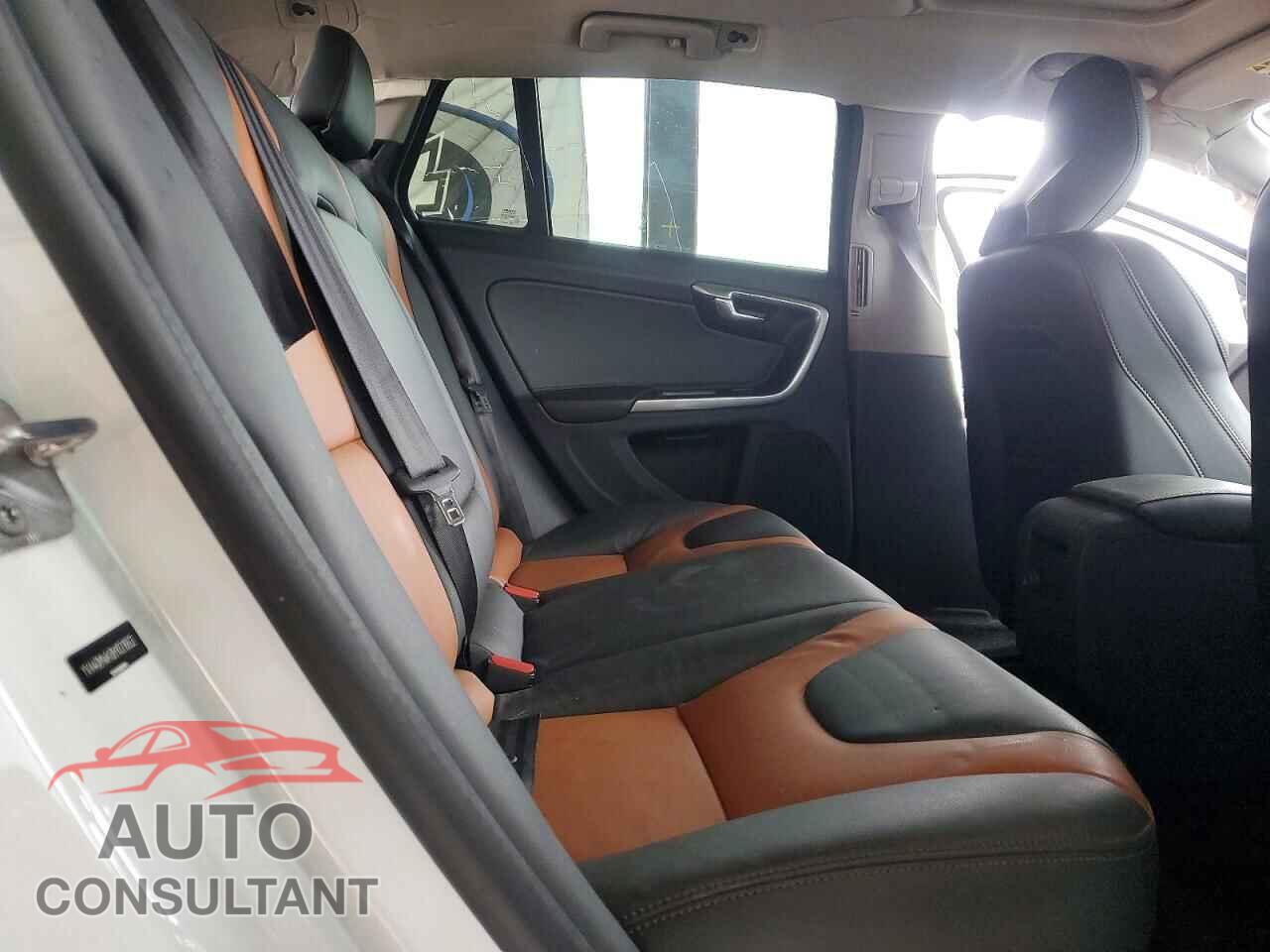 VOLVO V60 2017 - YV440MWK8H1031663