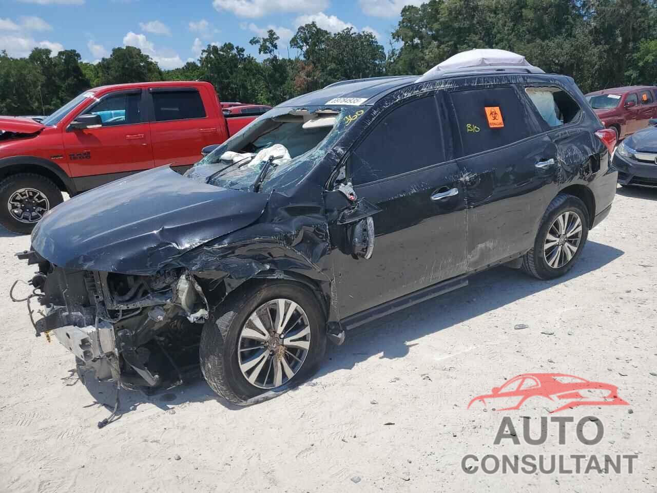 NISSAN PATHFINDER 2020 - 5N1DR2CN6LC602183