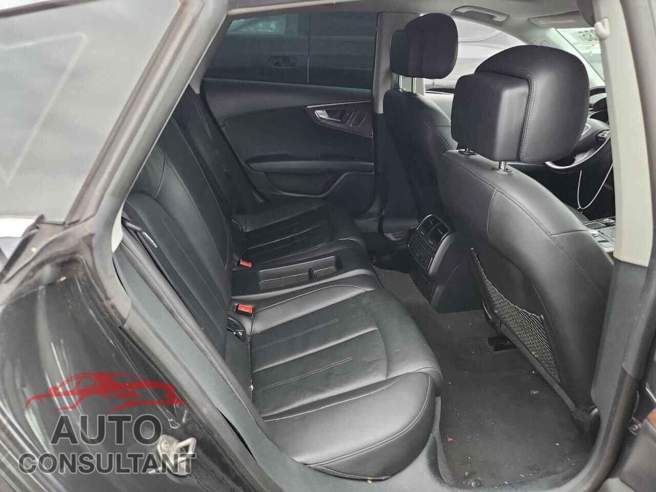 AUDI A7 2013 - WAUYGAFC1DN045704