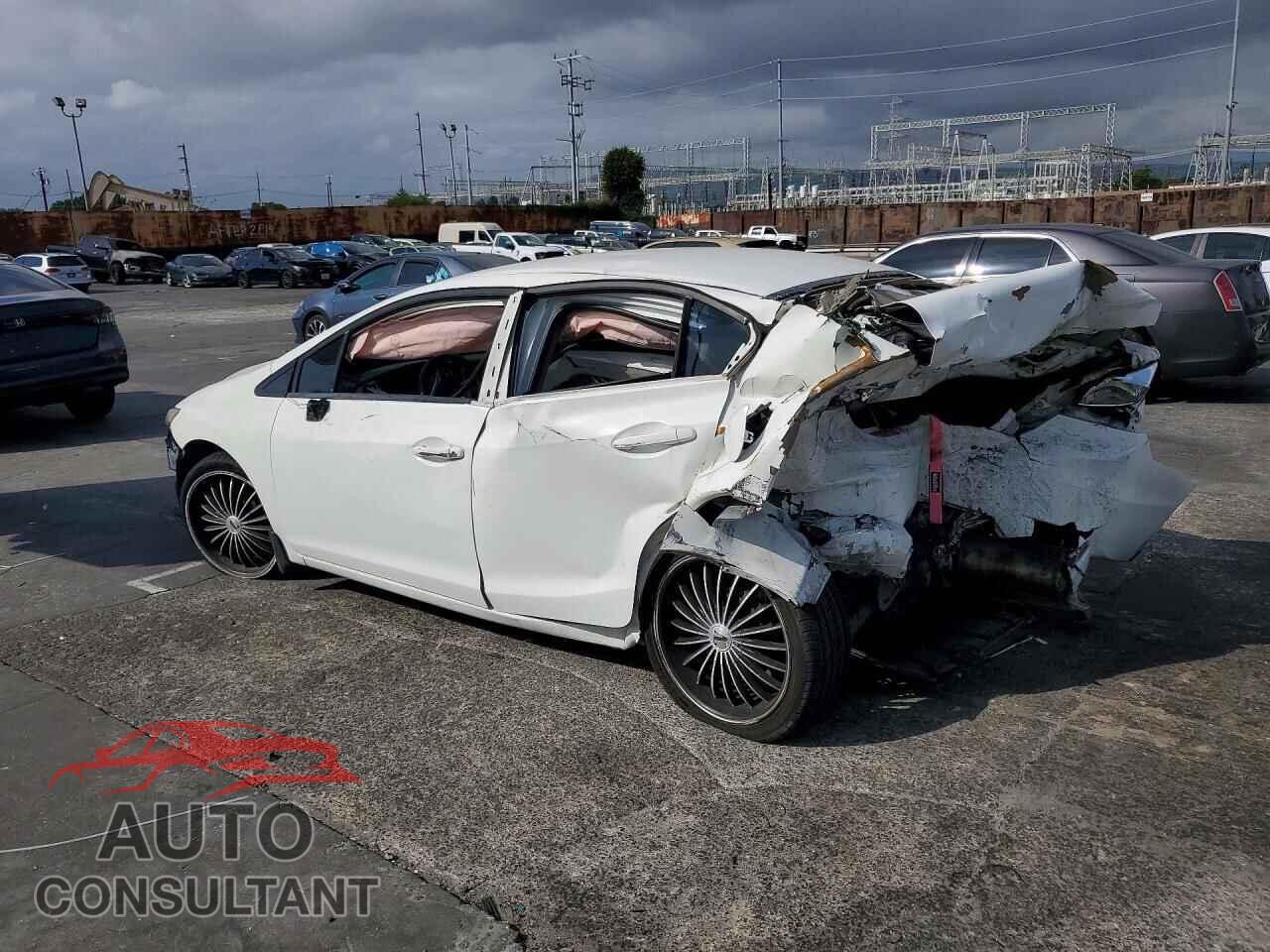 HONDA CIVIC 2013 - 19XFB2F58DE201421