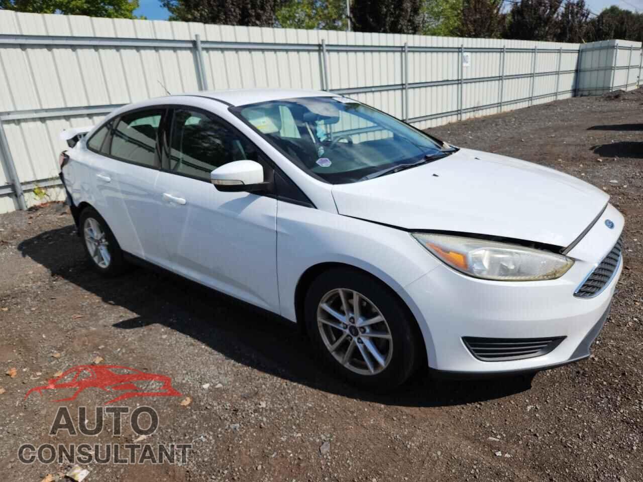 FORD FOCUS 2015 - 1FADP3F23FL251826
