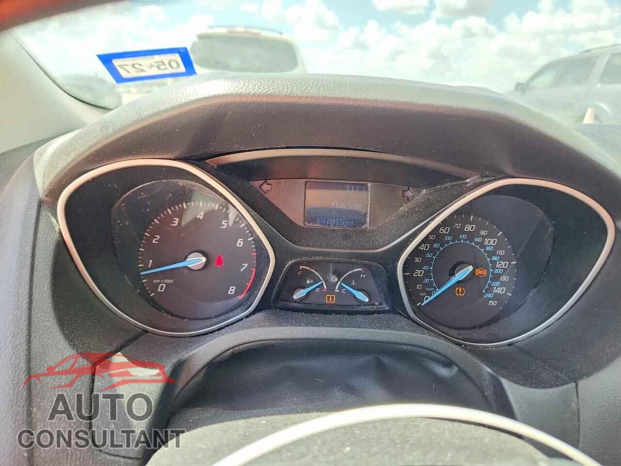 FORD FOCUS 2012 - 1FAHP3E23CL347261