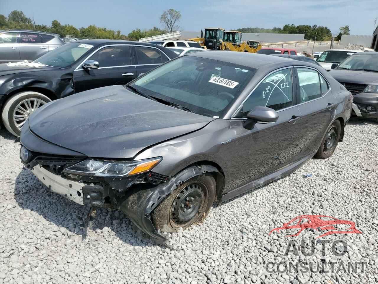 TOYOTA CAMRY 2021 - 4T1C31AK1MU554216