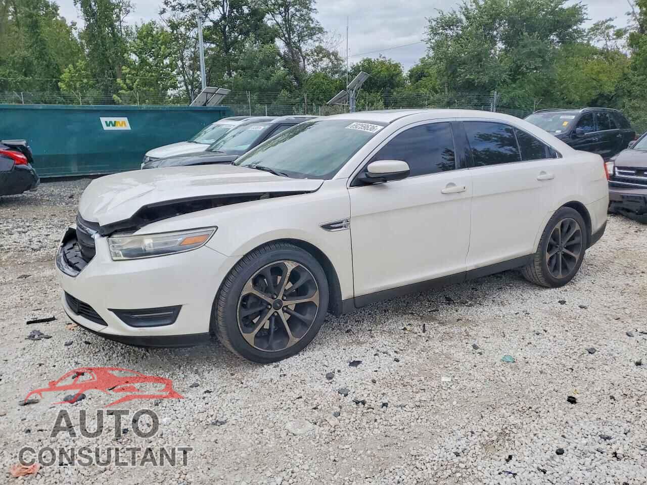 FORD TAURUS 2014 - 1FAHP2E82EG132772