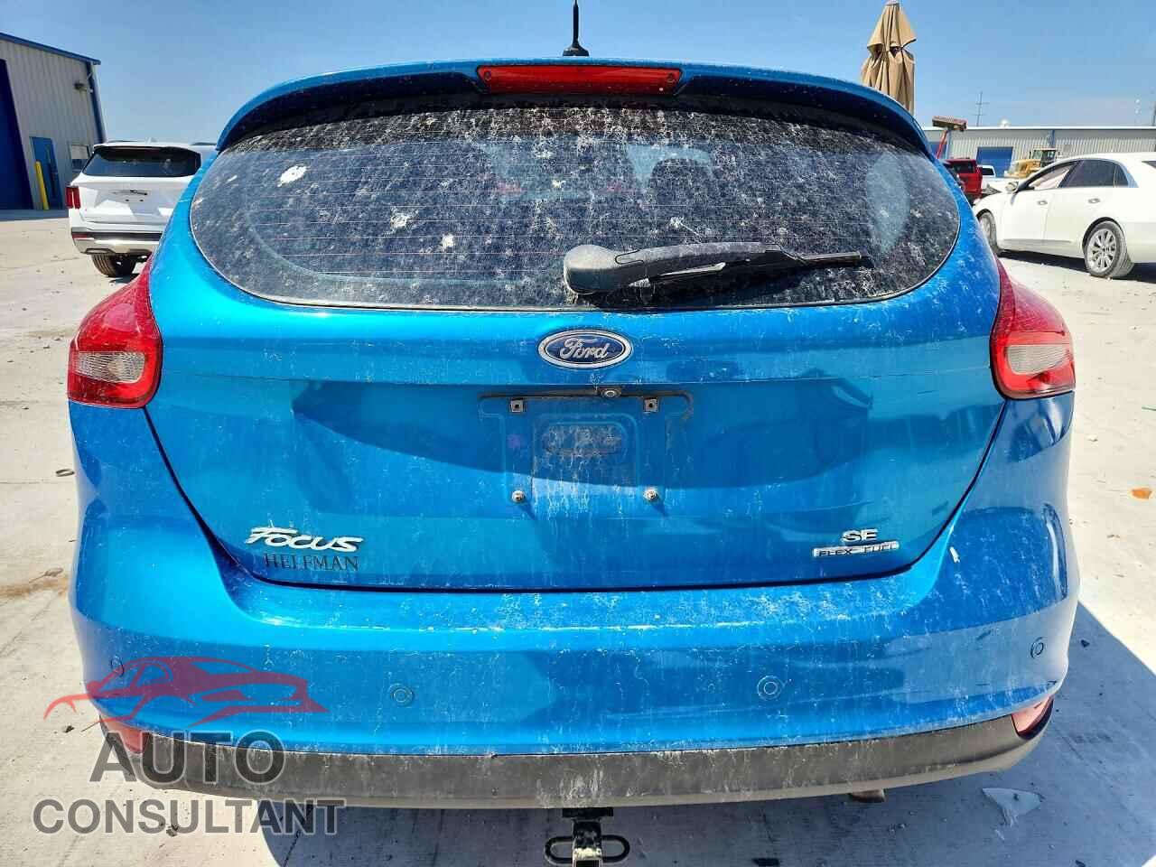 FORD FOCUS 2016 - 1FADP3K22GL379157