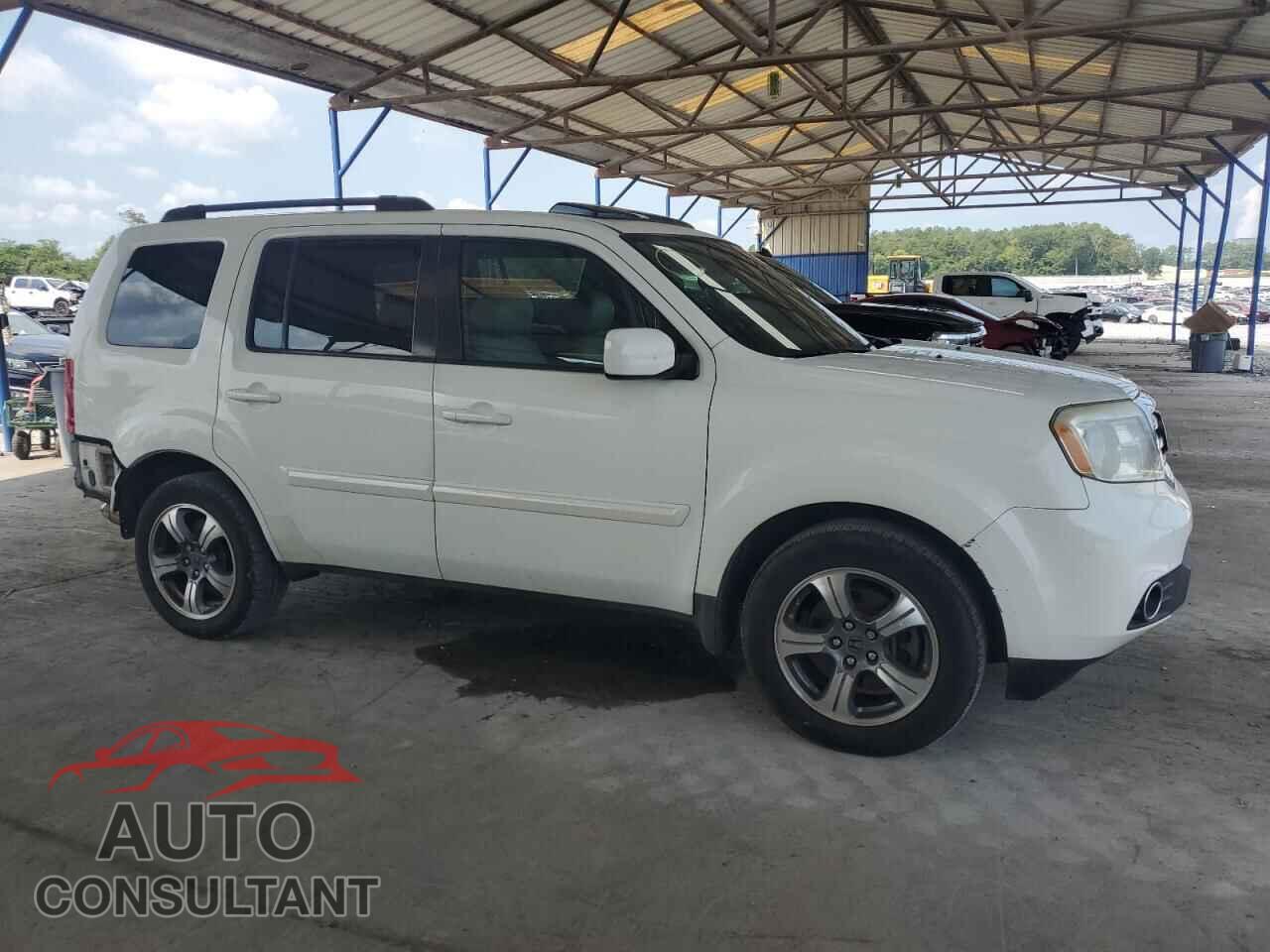 HONDA PILOT 2015 - 5FNYF3H34FB030498
