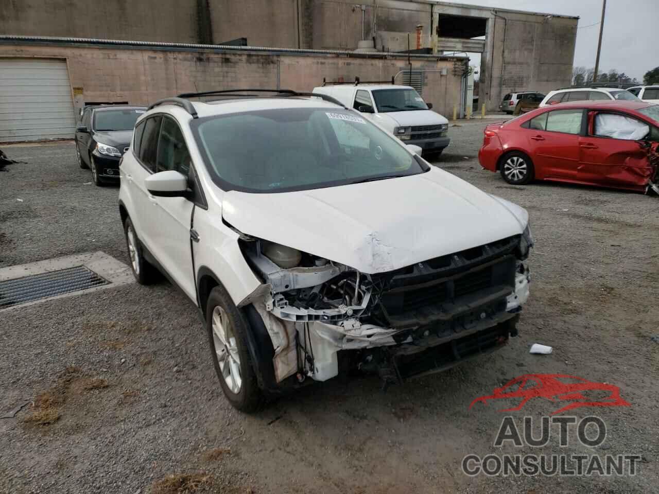 FORD ESCAPE 2018 - 1FMCU9HD1JUD30278