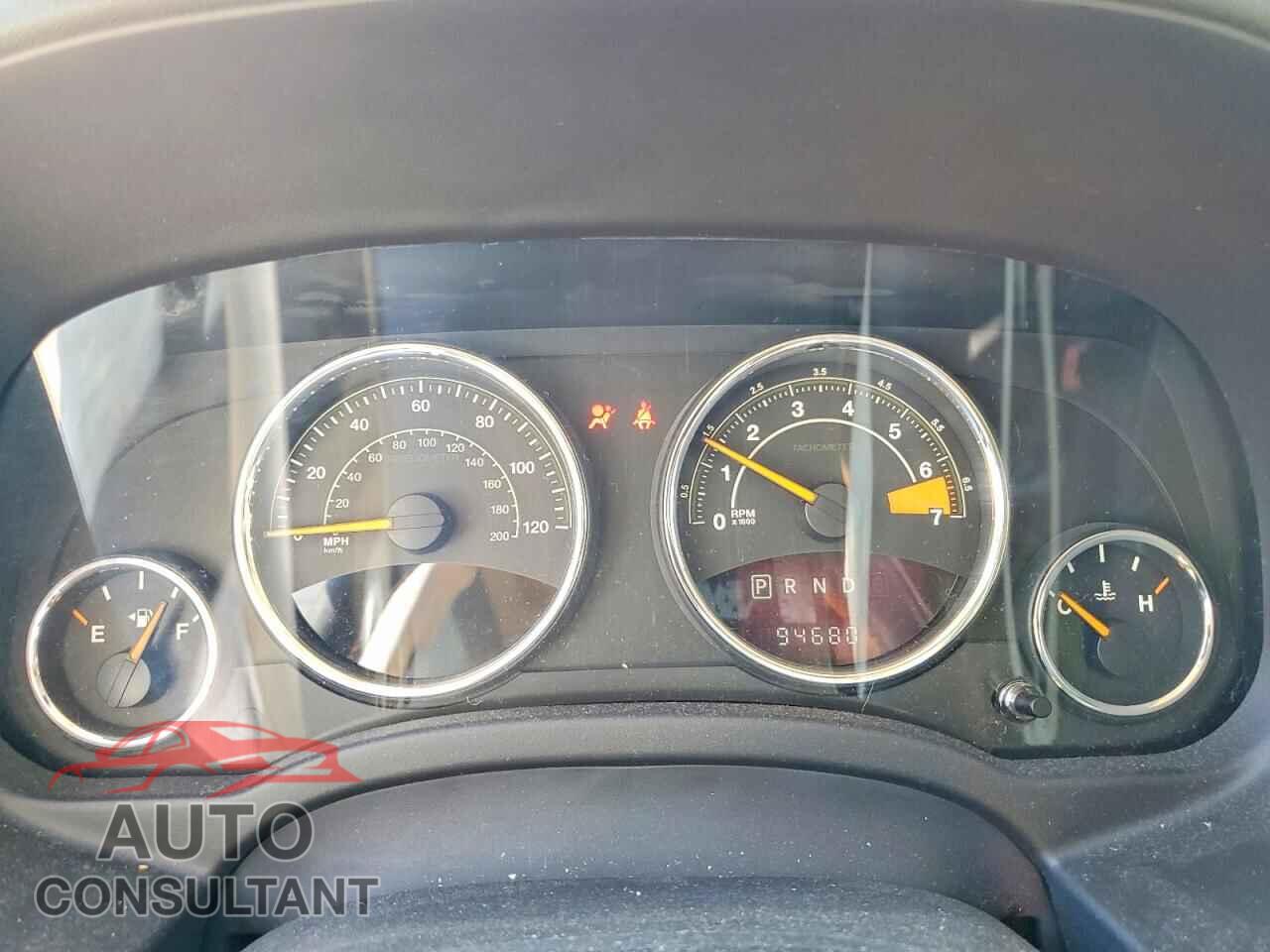 JEEP COMPASS 2015 - 1C4NJCEA2FD111205