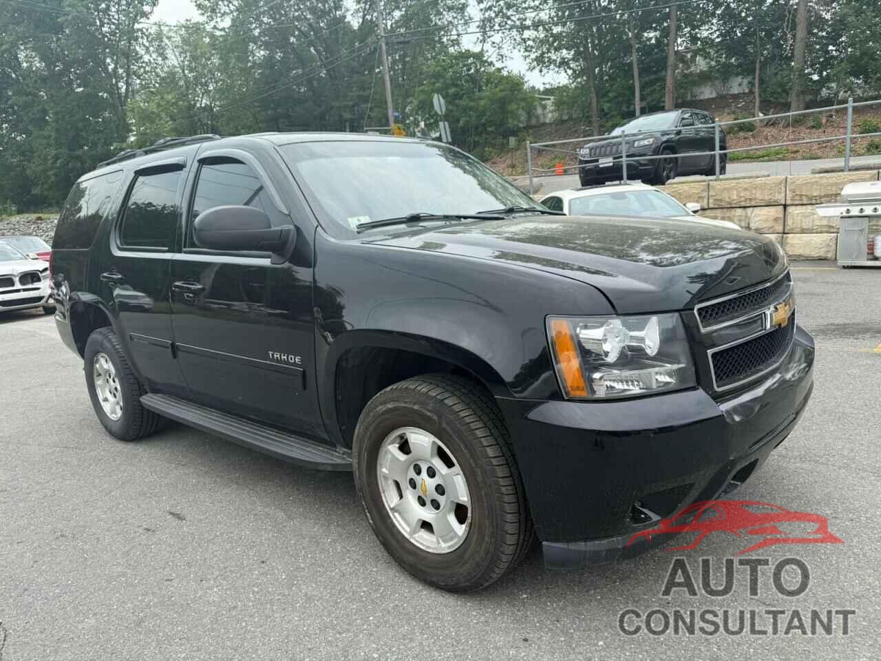 CHEVROLET TAHOE 2012 - 1GNSKBE08CR144104
