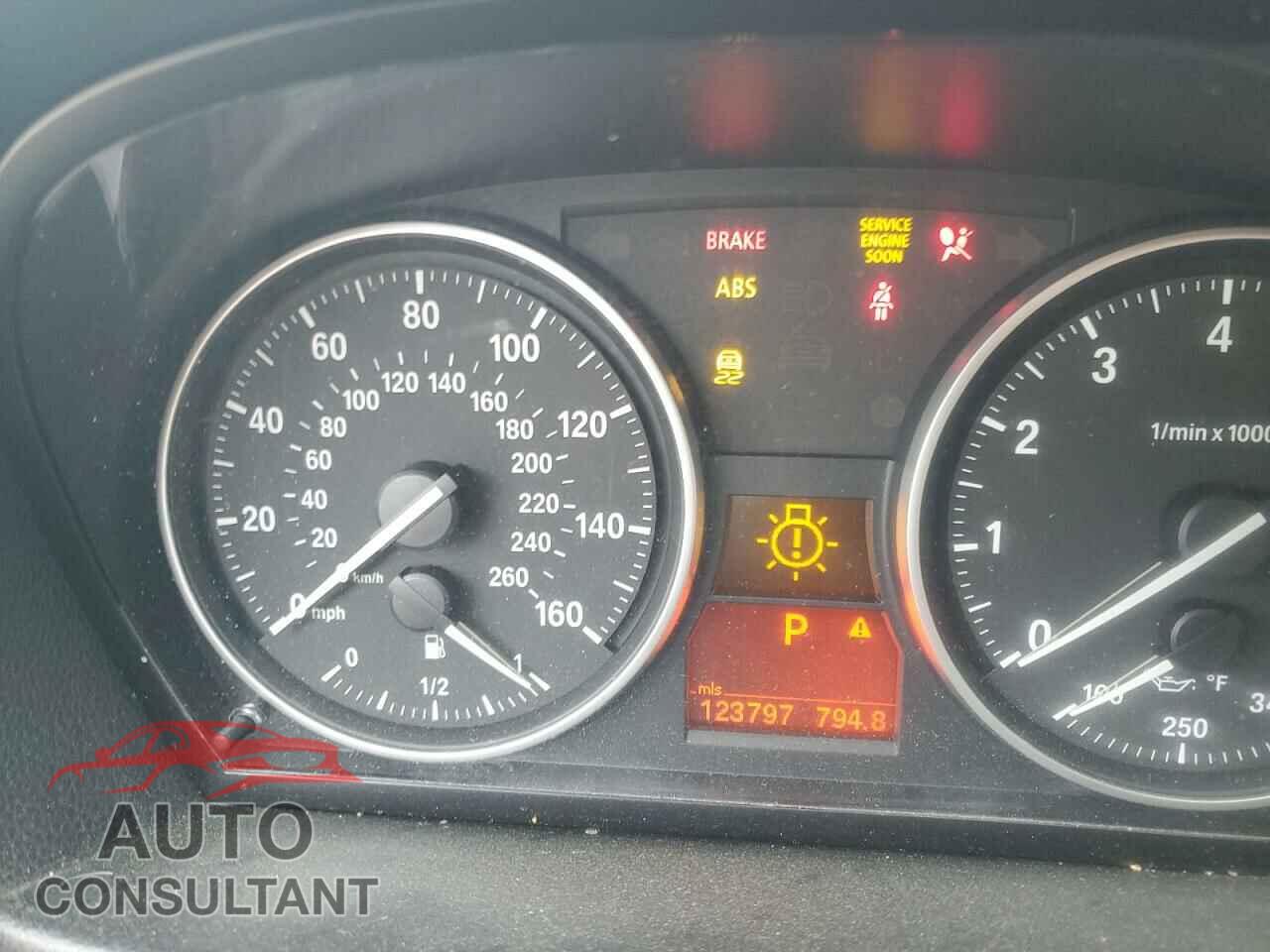 BMW 3 SERIES 2012 - WBAKE3C55CE770542