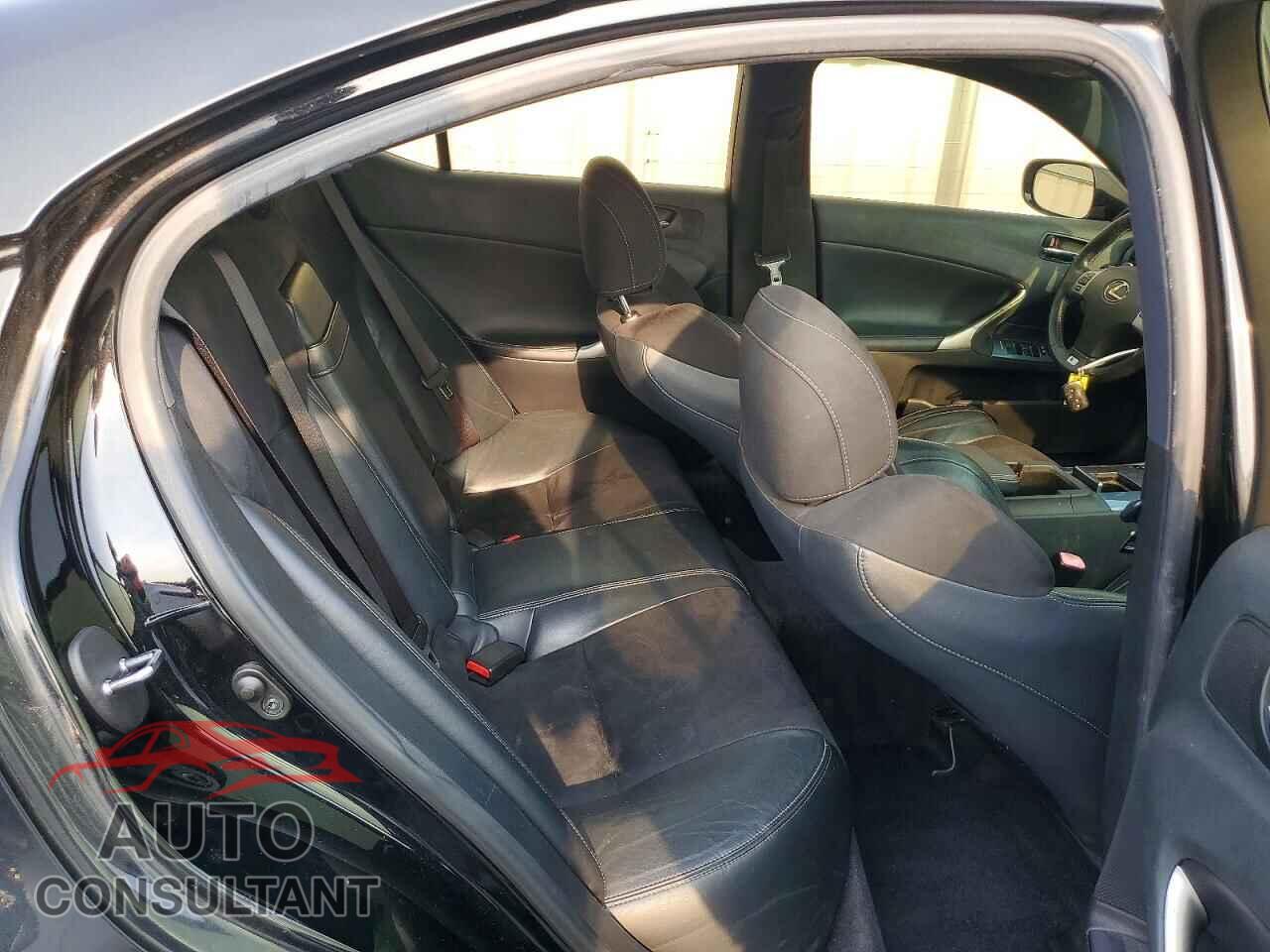 LEXUS IS 2013 - JTHBF5C26D5185258
