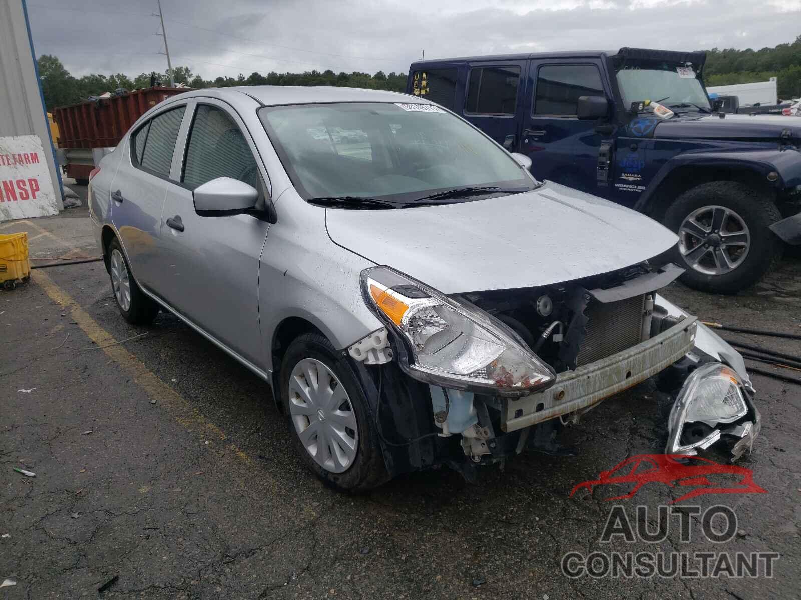 NISSAN VERSA 2017 - 3N1CN7AP9HL895542