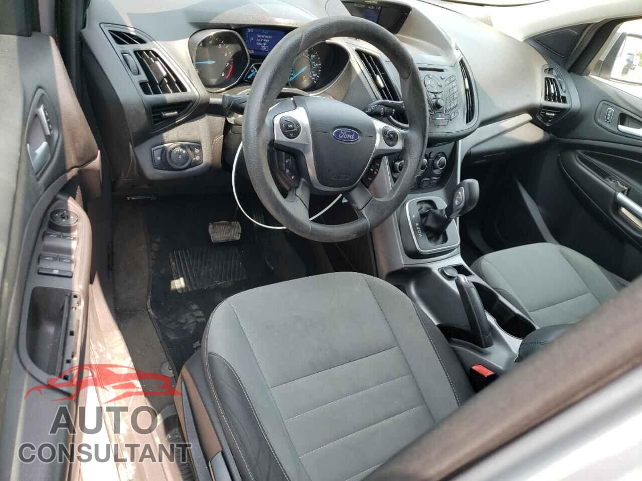 FORD ESCAPE 2013 - 1FMCU0GX6DUC77492