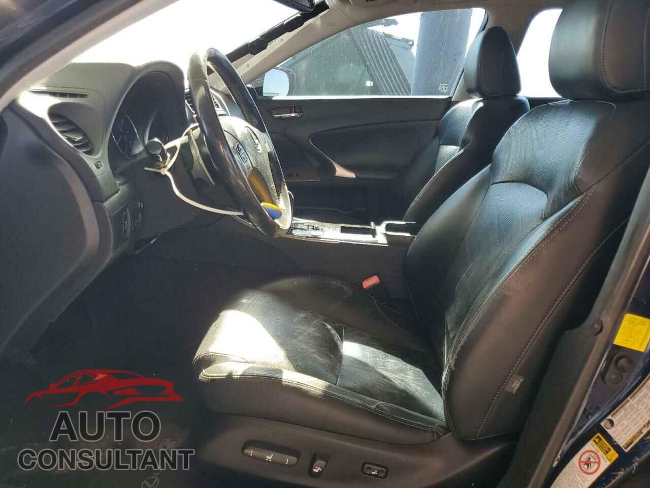LEXUS IS 2012 - JTHBF5C23C5159831